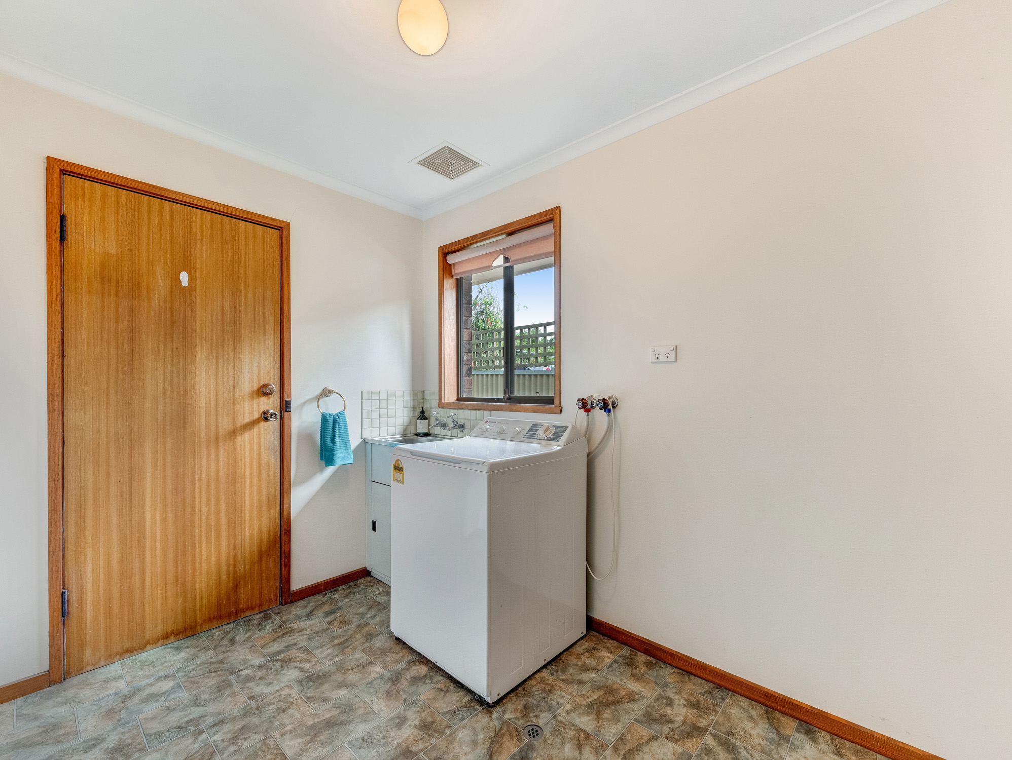 11 Skehan Avenue, Wangaratta