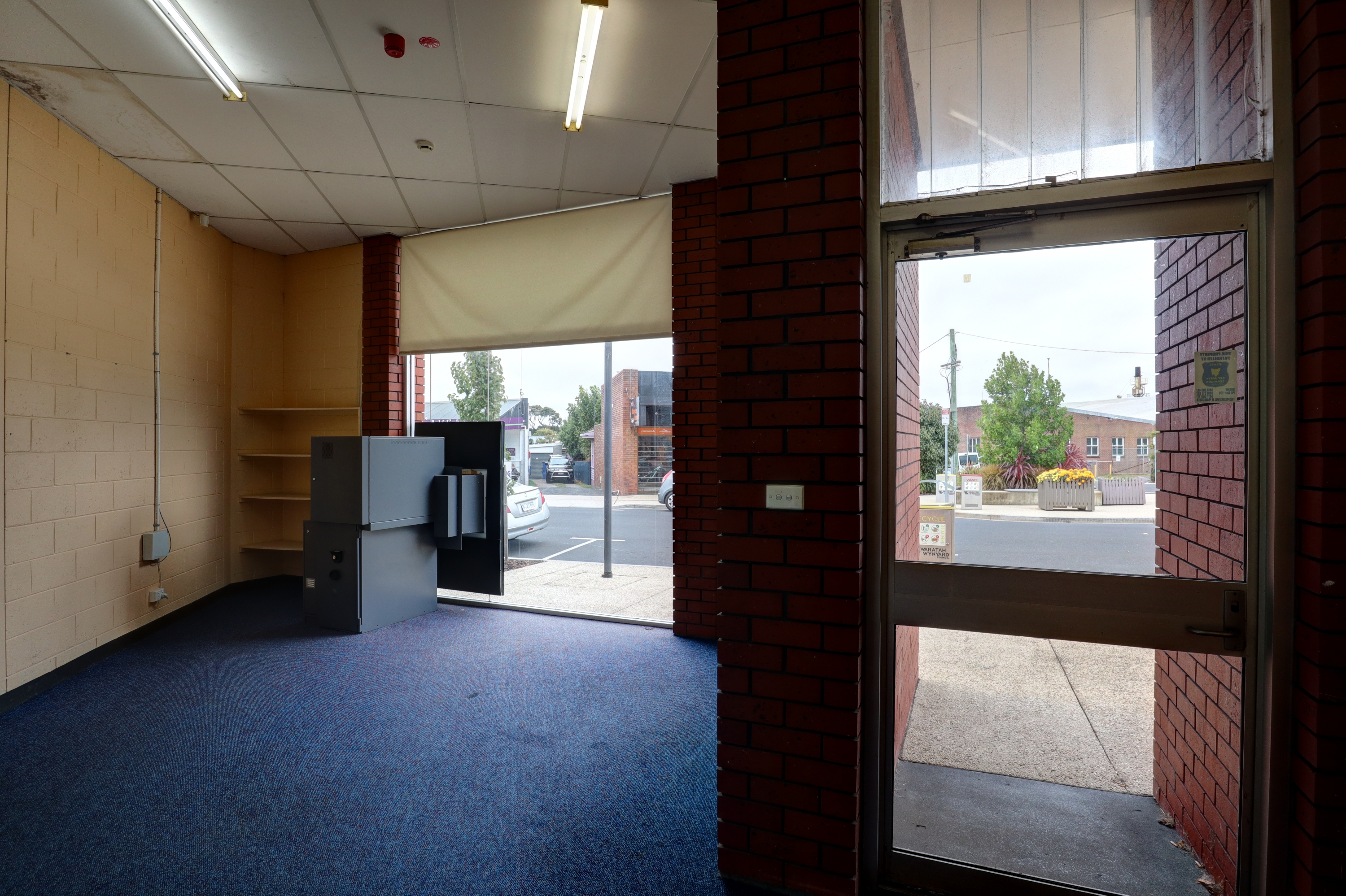 Shop 8-9 / 39 Wragg Street, Somerset