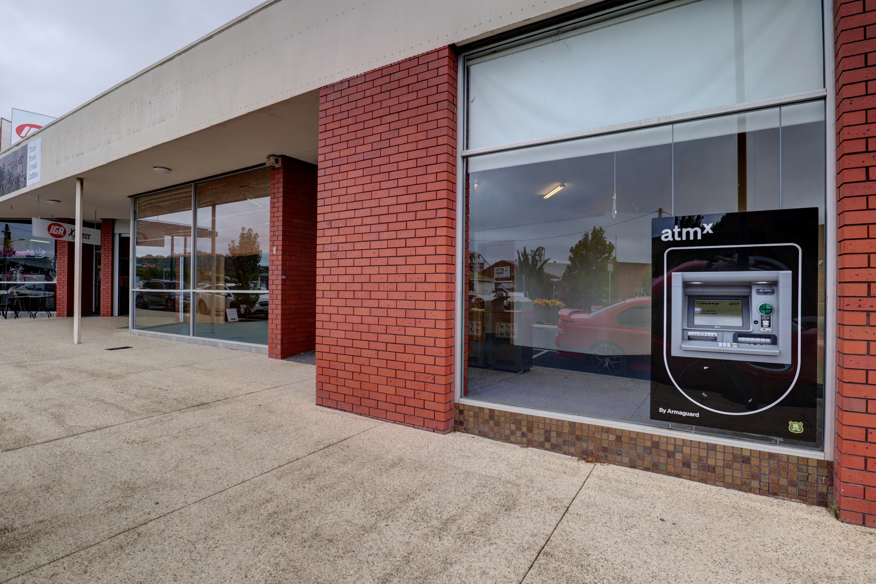 Shop 8-9 / 39 Wragg Street, Somerset