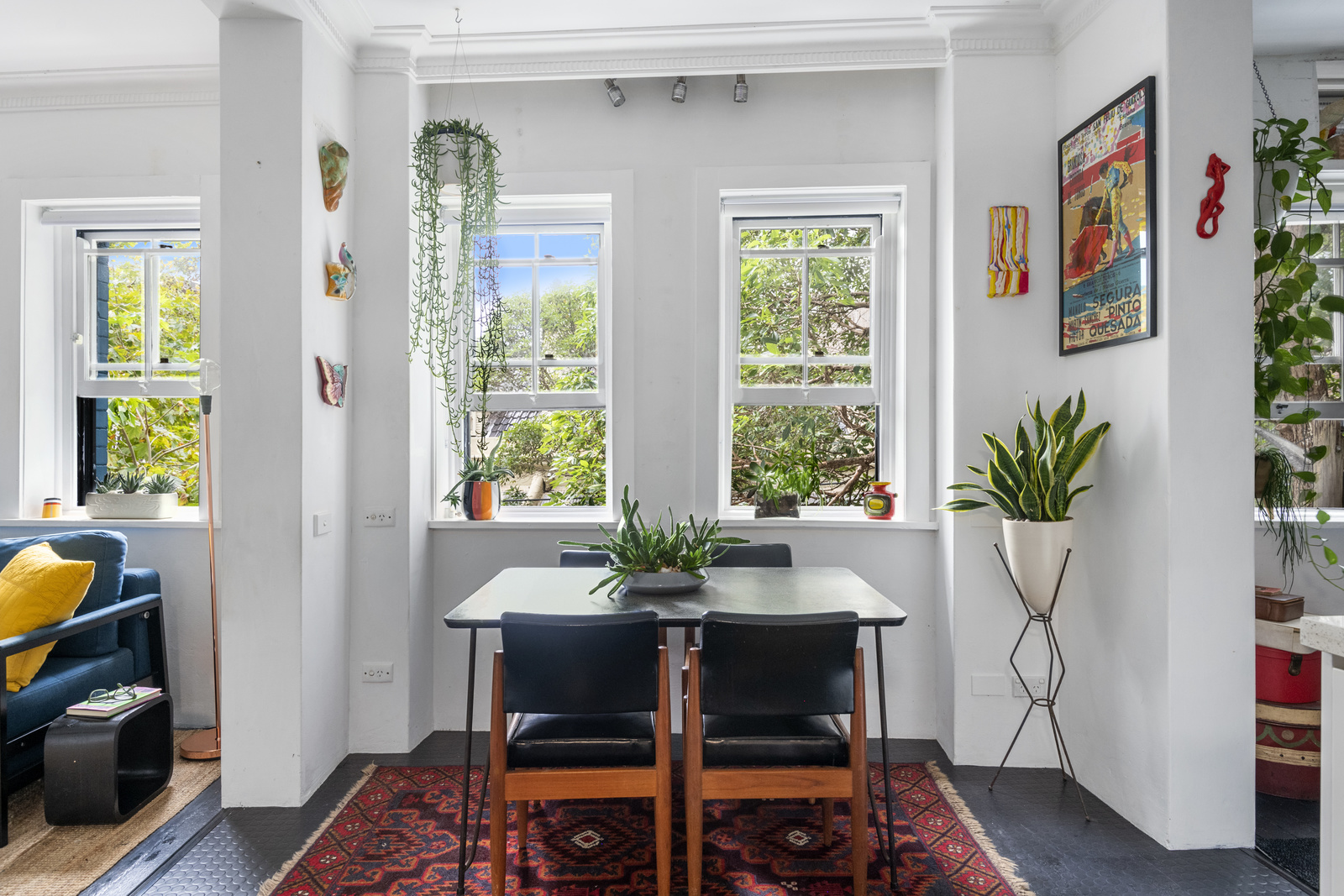 221 Darlinghurst Road