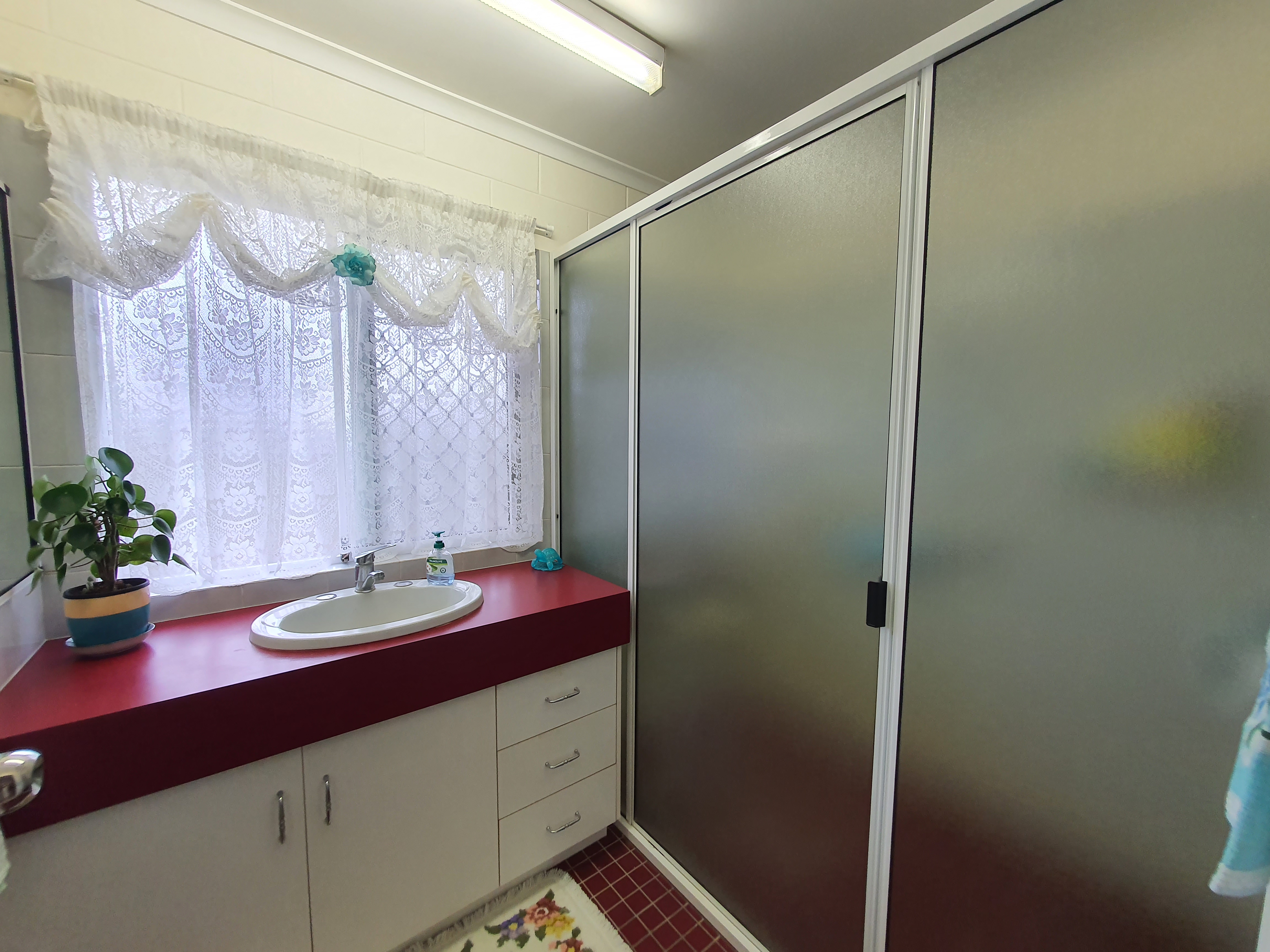 2 / 24 Whiting Street, Atherton