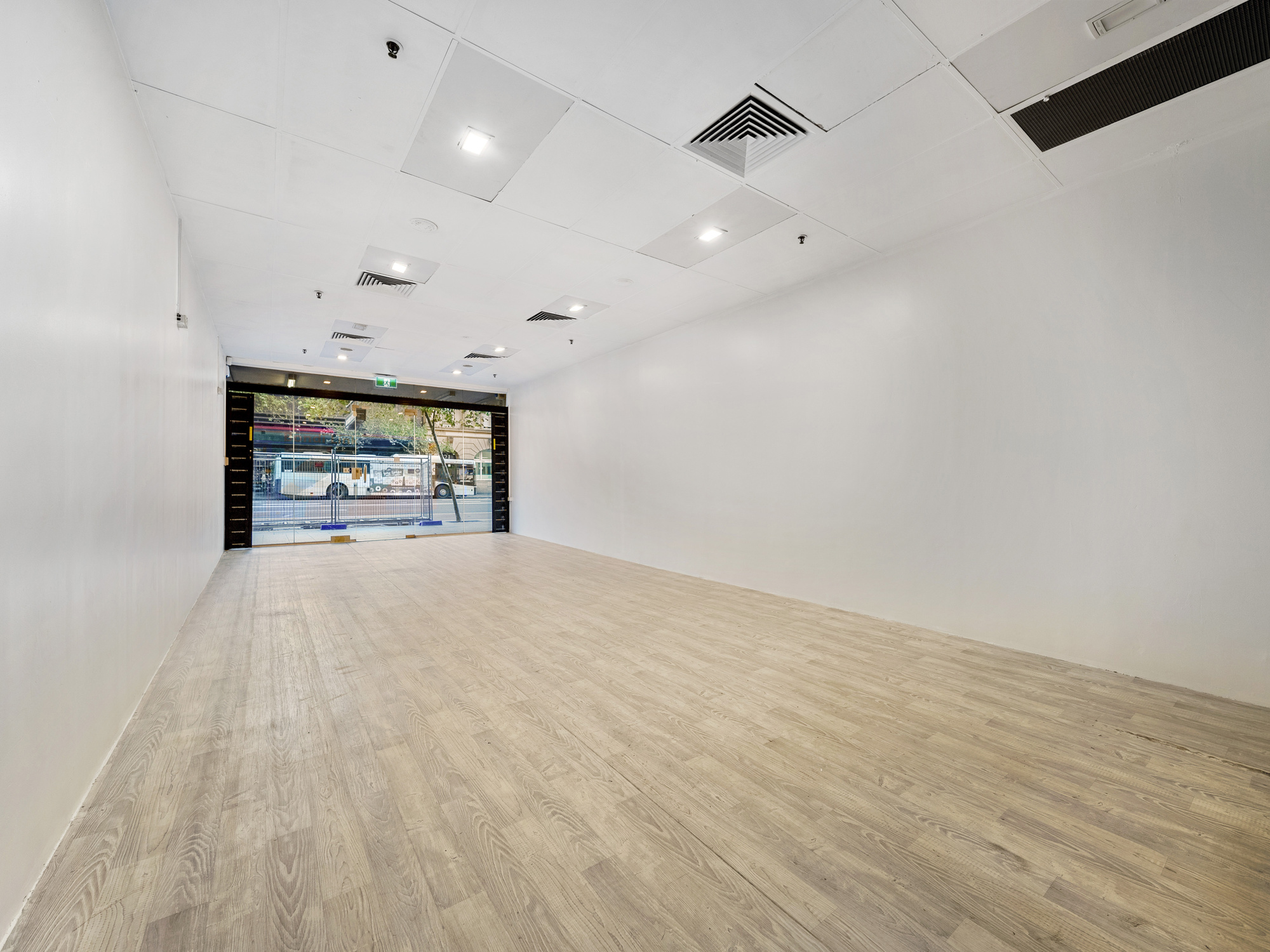 6/6-14 Oxford Street