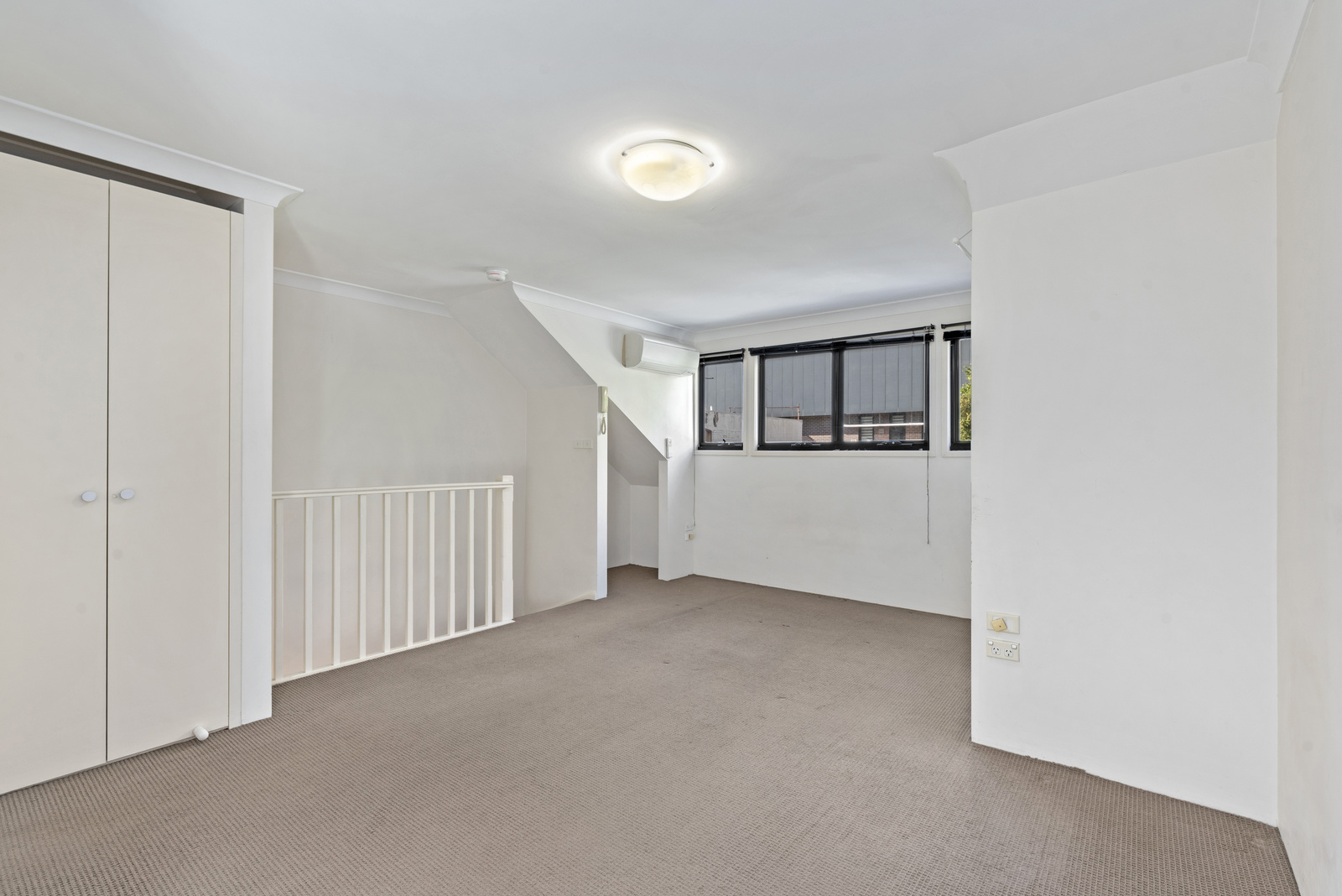 168 Bourke Street