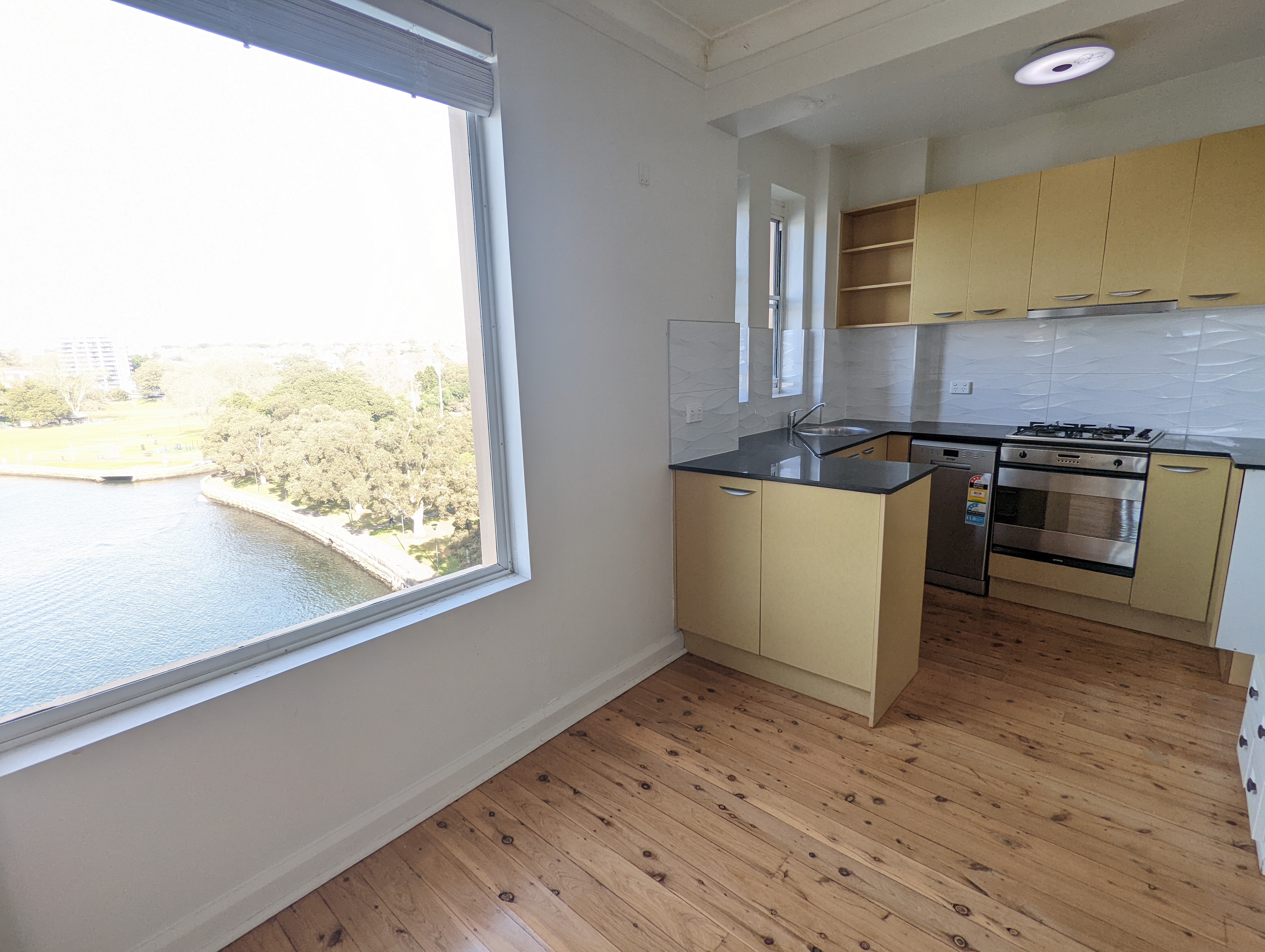 17 / 75 Elizabeth Bay Road, Elizabeth Bay