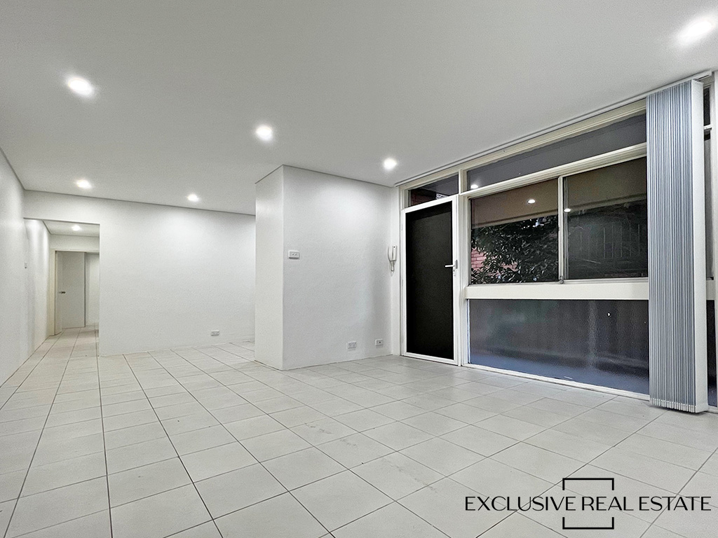 8 / 22 Hornsey Road, Homebush West