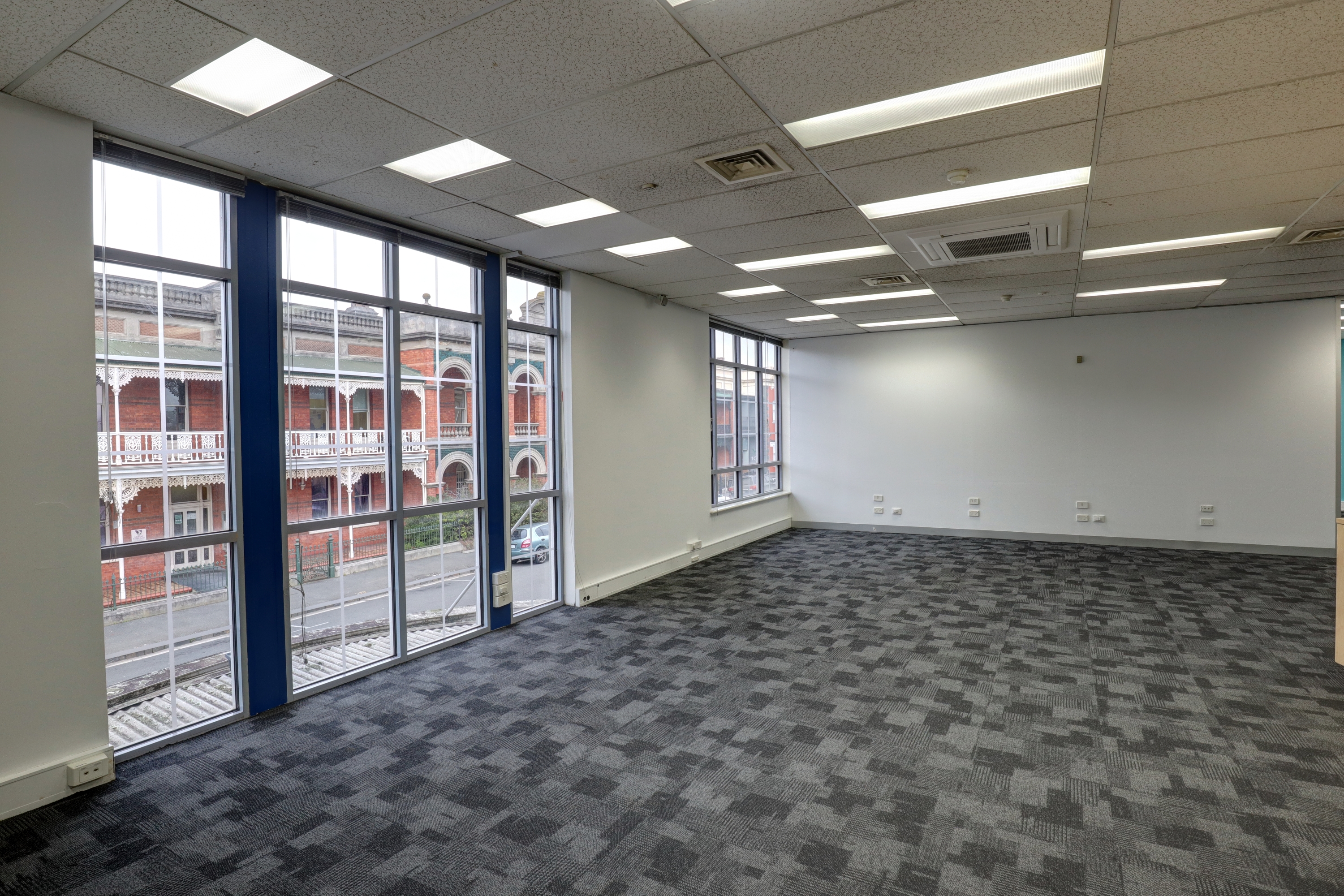 Level 1 / 102-104 Cameron Street, Launceston