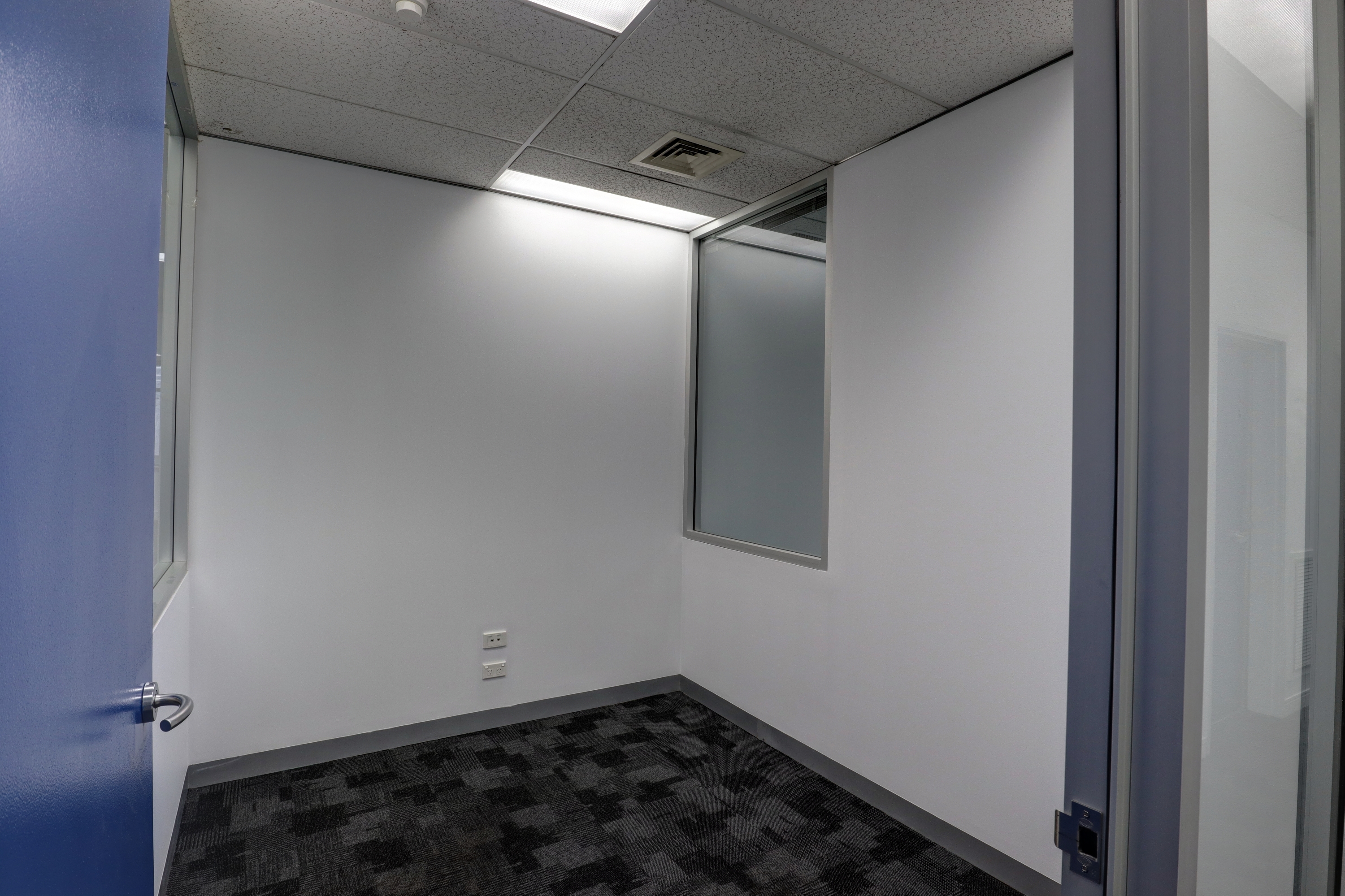 Level 1 / 102-104 Cameron Street, Launceston