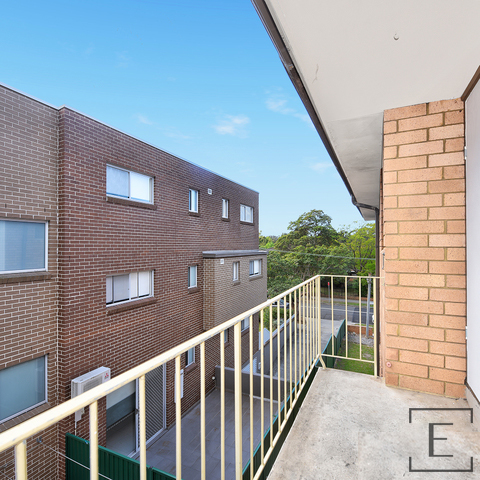 5 / 31-33 Hampstead Road, Homebush West