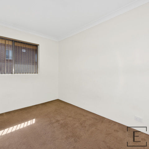 5 / 31-33 Hampstead Road, Homebush West