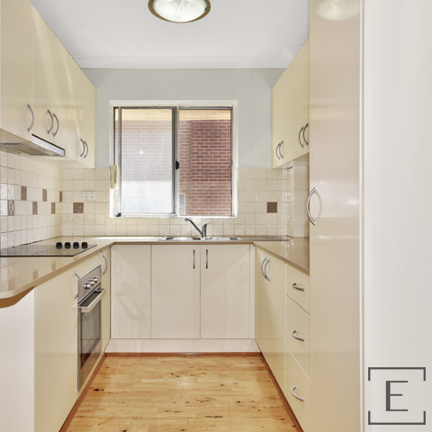 5 / 31-33 Hampstead Road, Homebush West