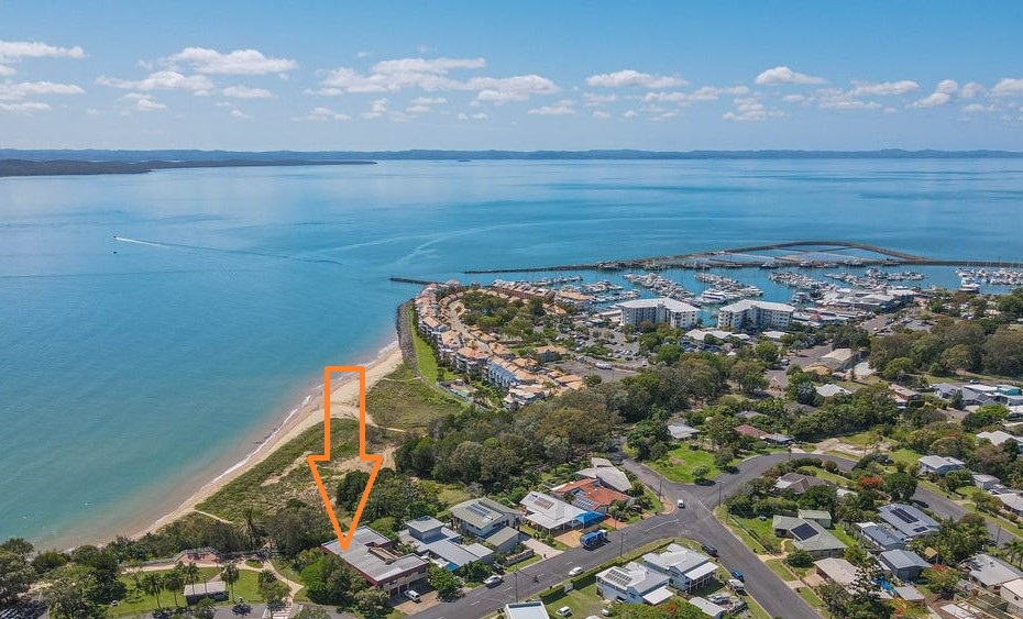 4 / 2 James Street, Urangan