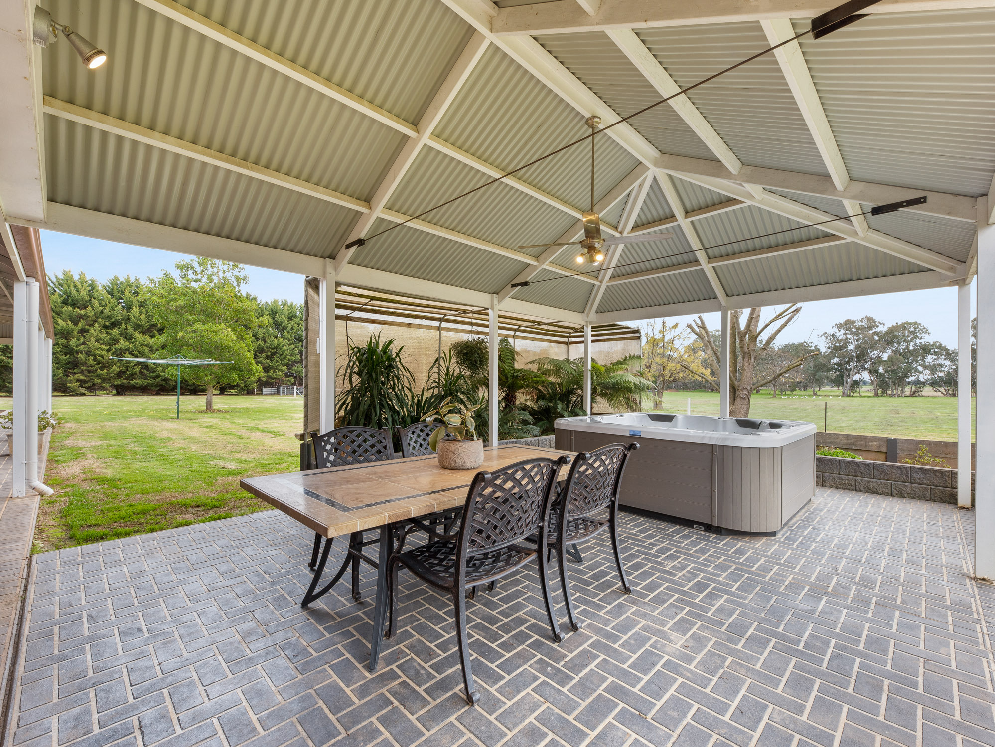 141 Grossman Drive, North Wangaratta