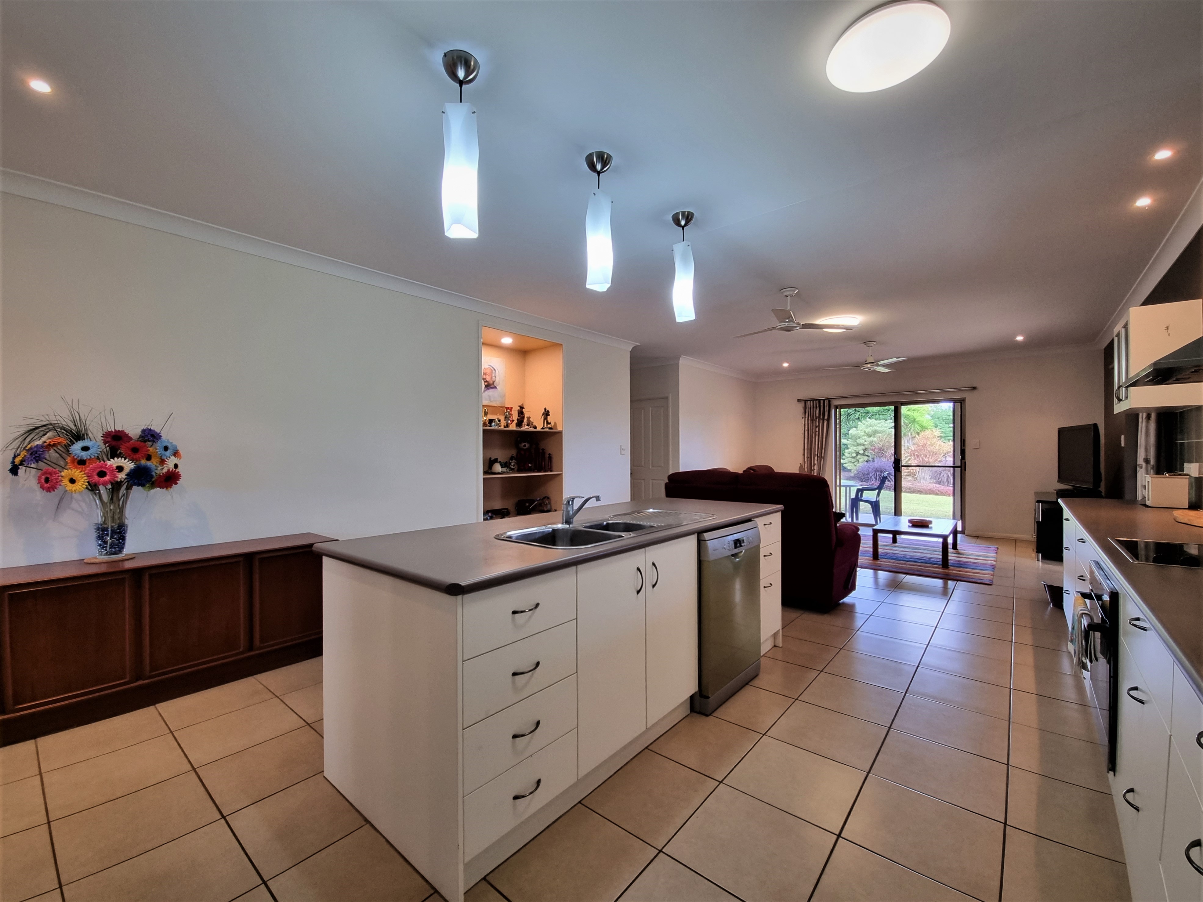 37 Moffat Drive, Tolga