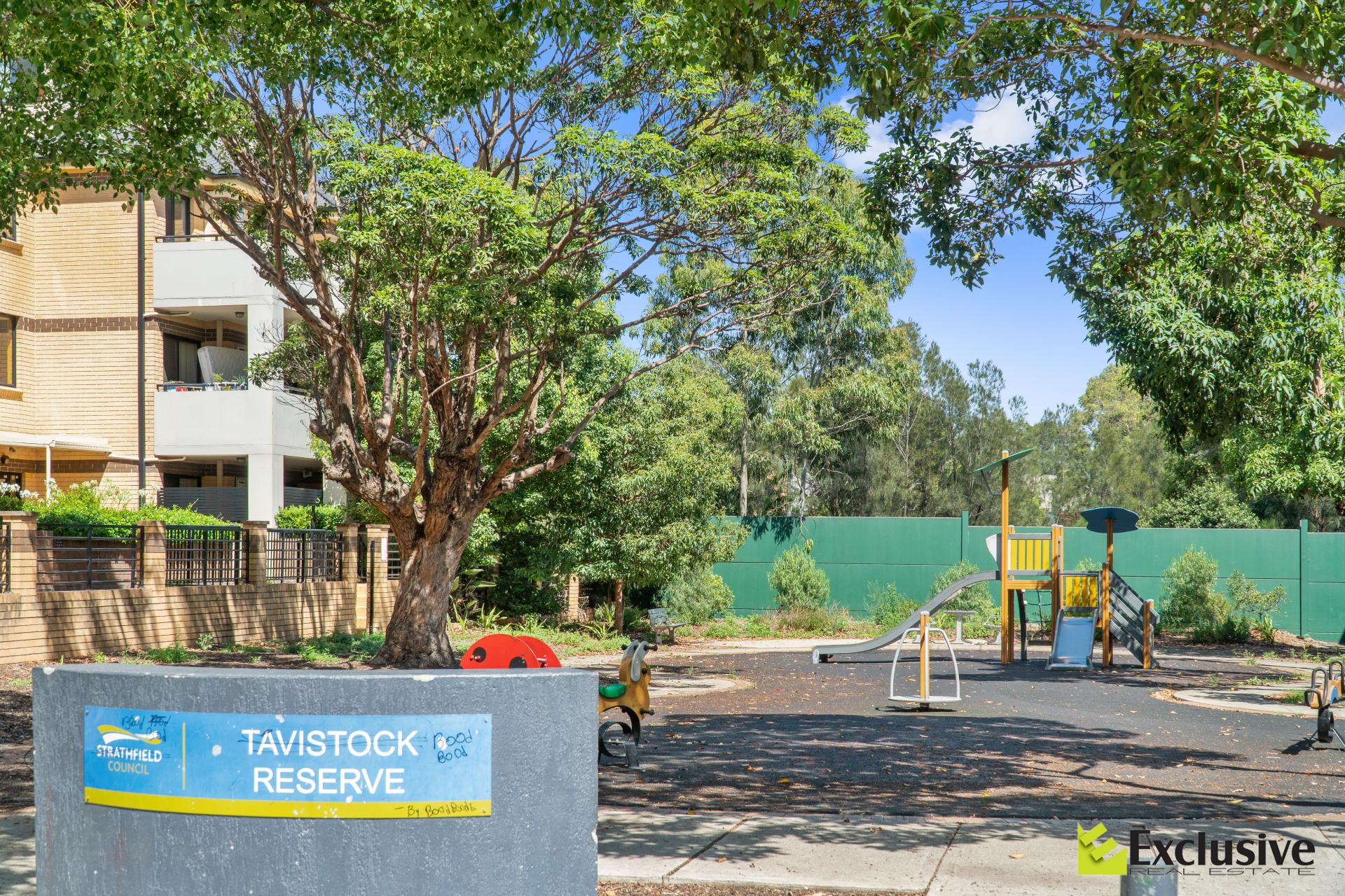 10 / 45 Eastbourne Road, Homebush West