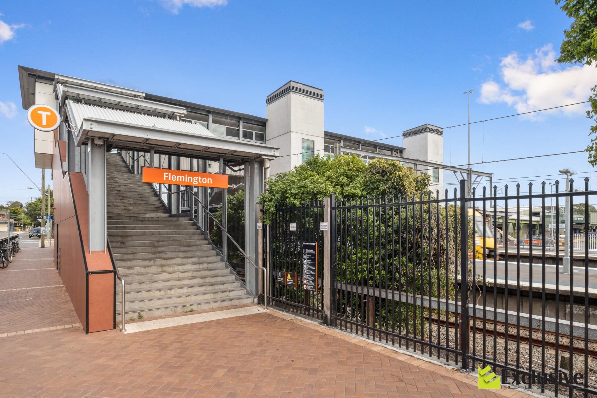 10 / 45 Eastbourne Road, Homebush West