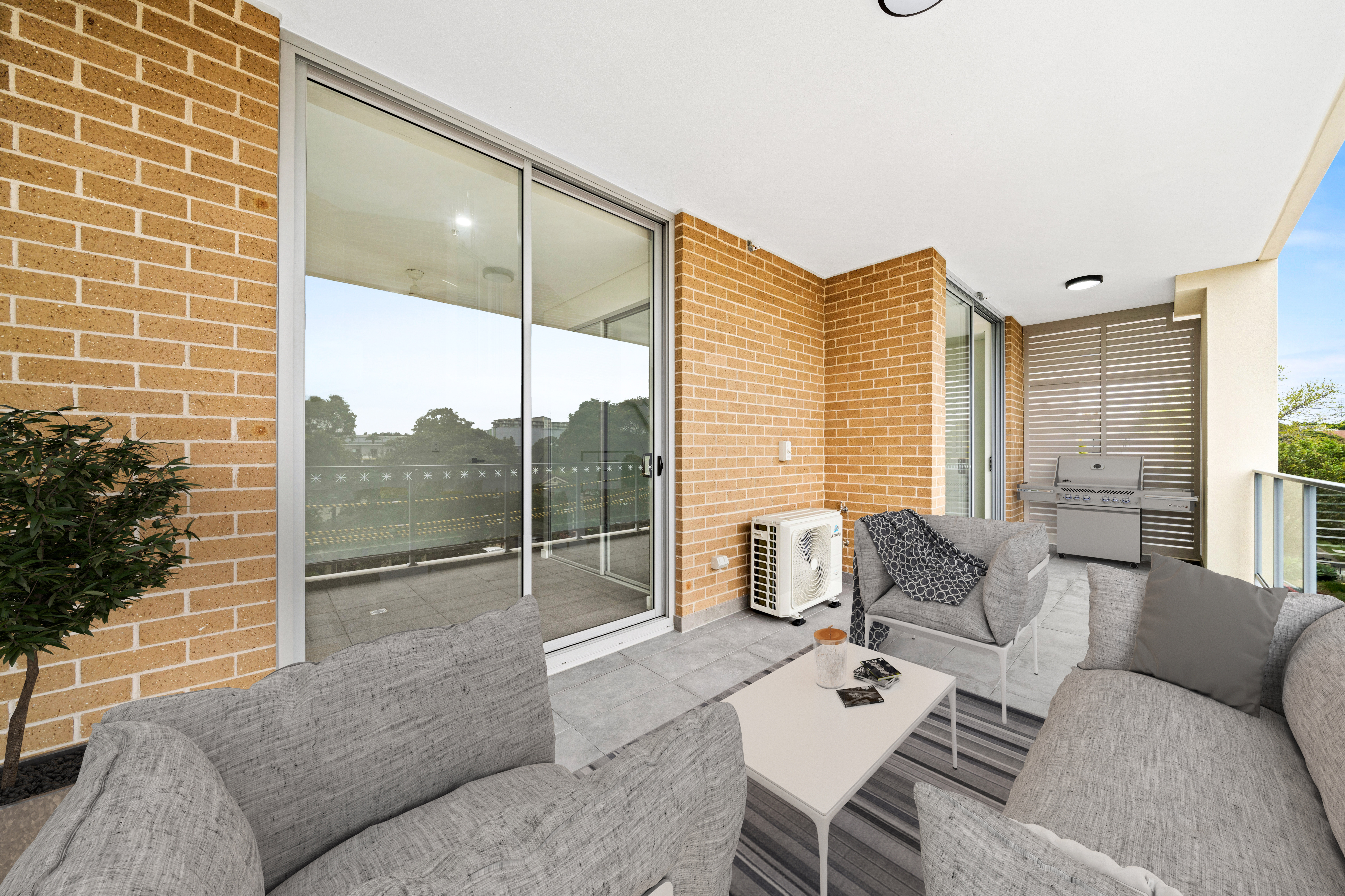 201 / 22 Courallie Avenue, Homebush West