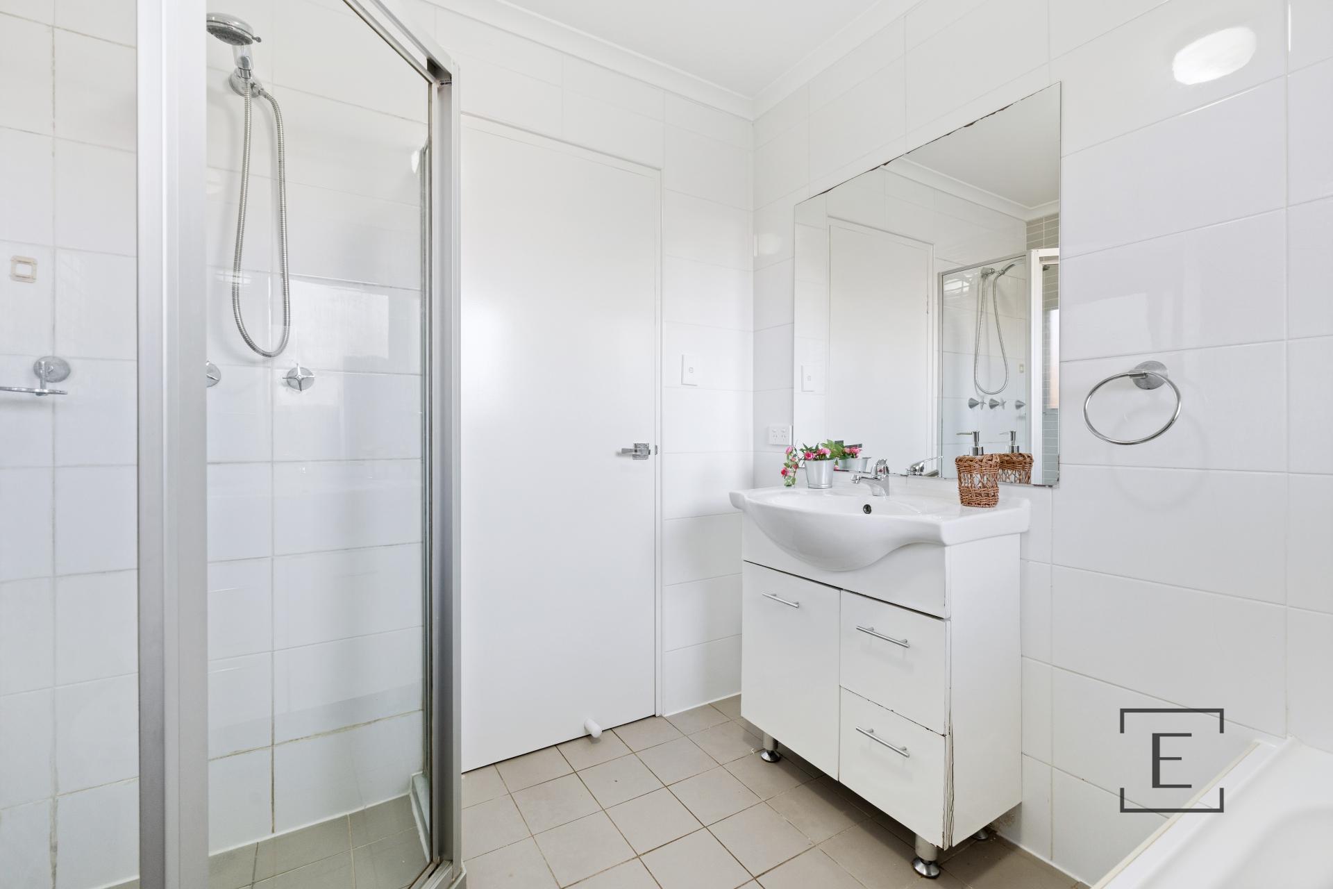 10 / 45 Eastbourne Road, Homebush West