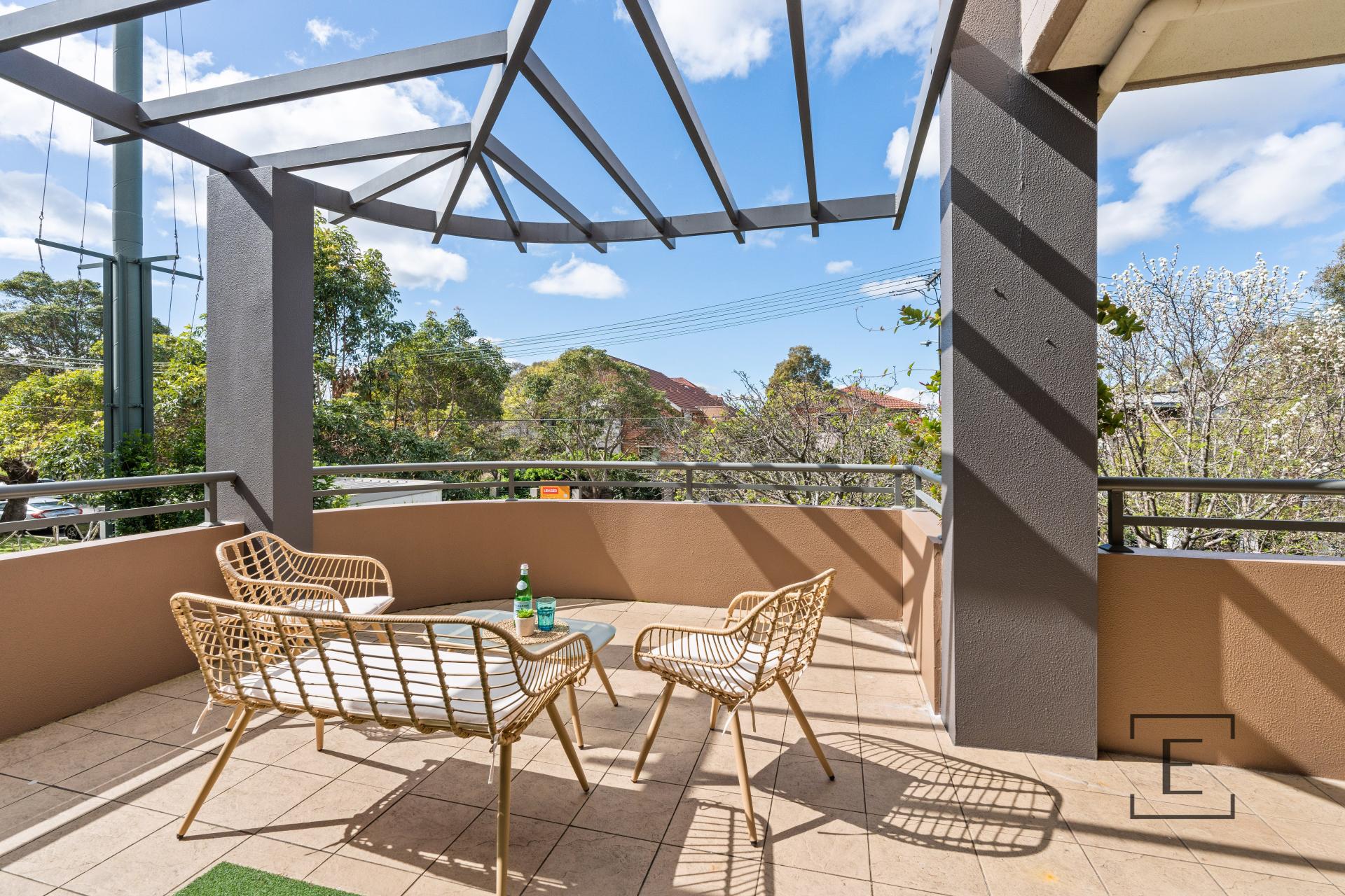 10 / 45 Eastbourne Road, Homebush West