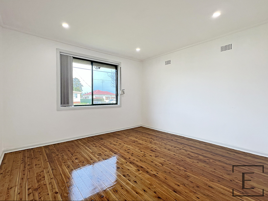 70 Bennett Road, Colyton