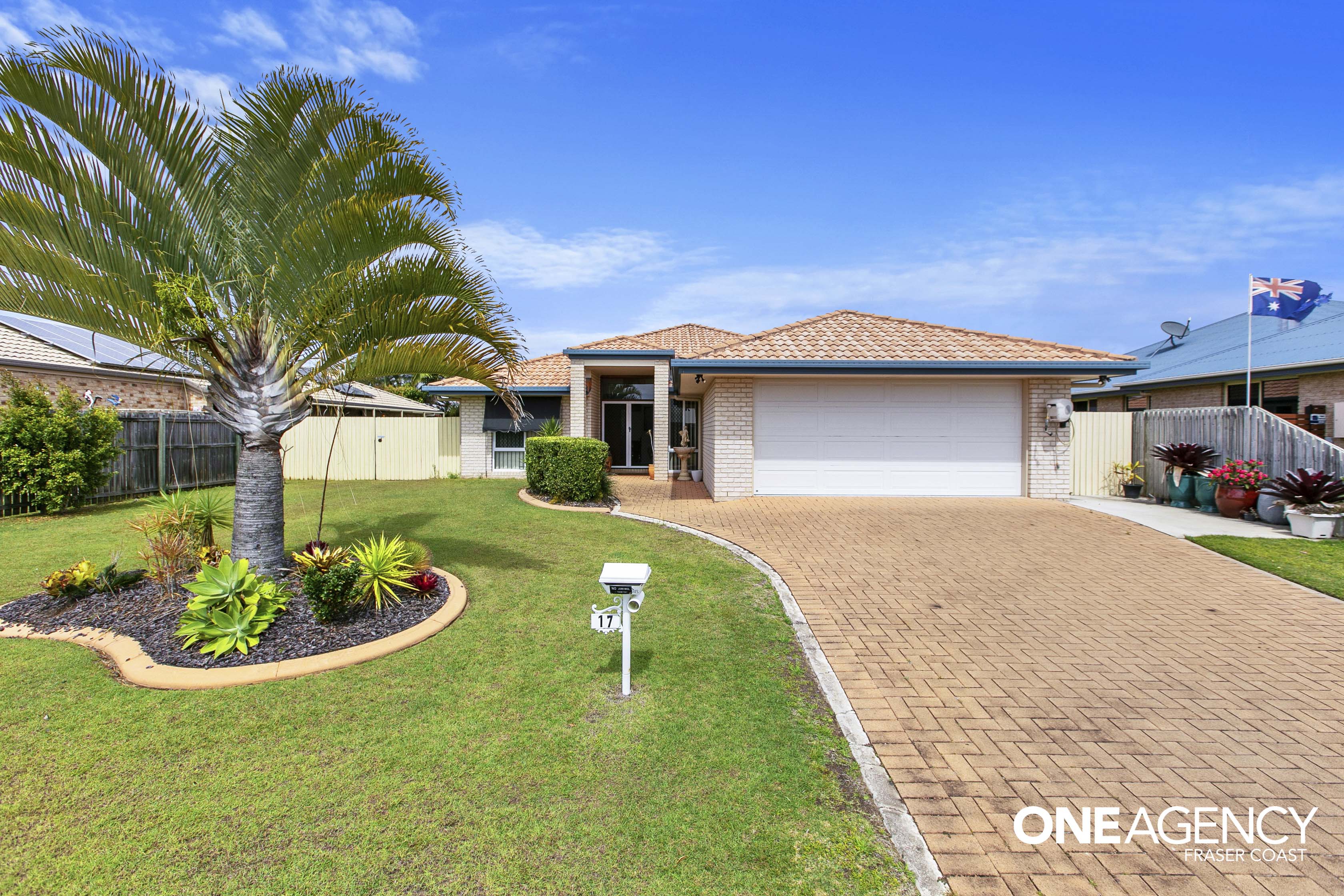17 Cromdale Circuit, Kawungan