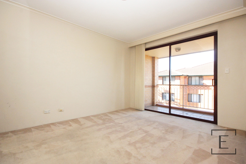 136 / 18-20 Knocklayde Street, Ashfield