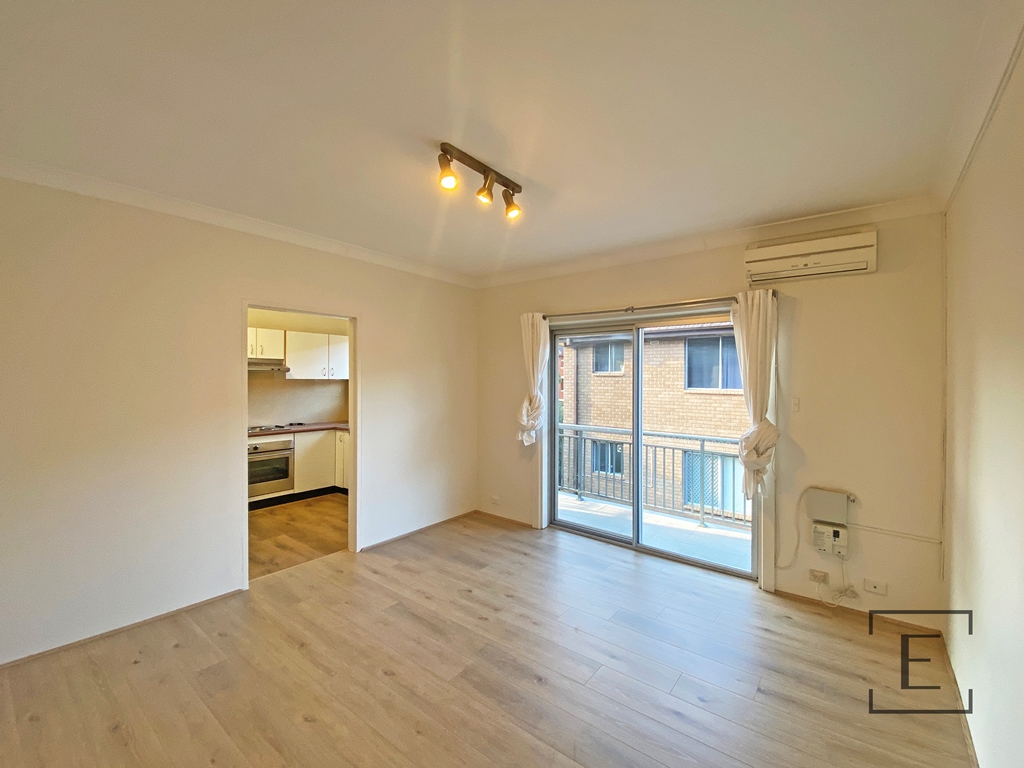 10 / 39 Henley Road, Homebush West