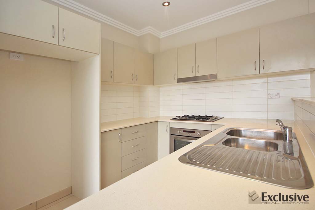 1 / 20 Marlborough Road, Homebush West