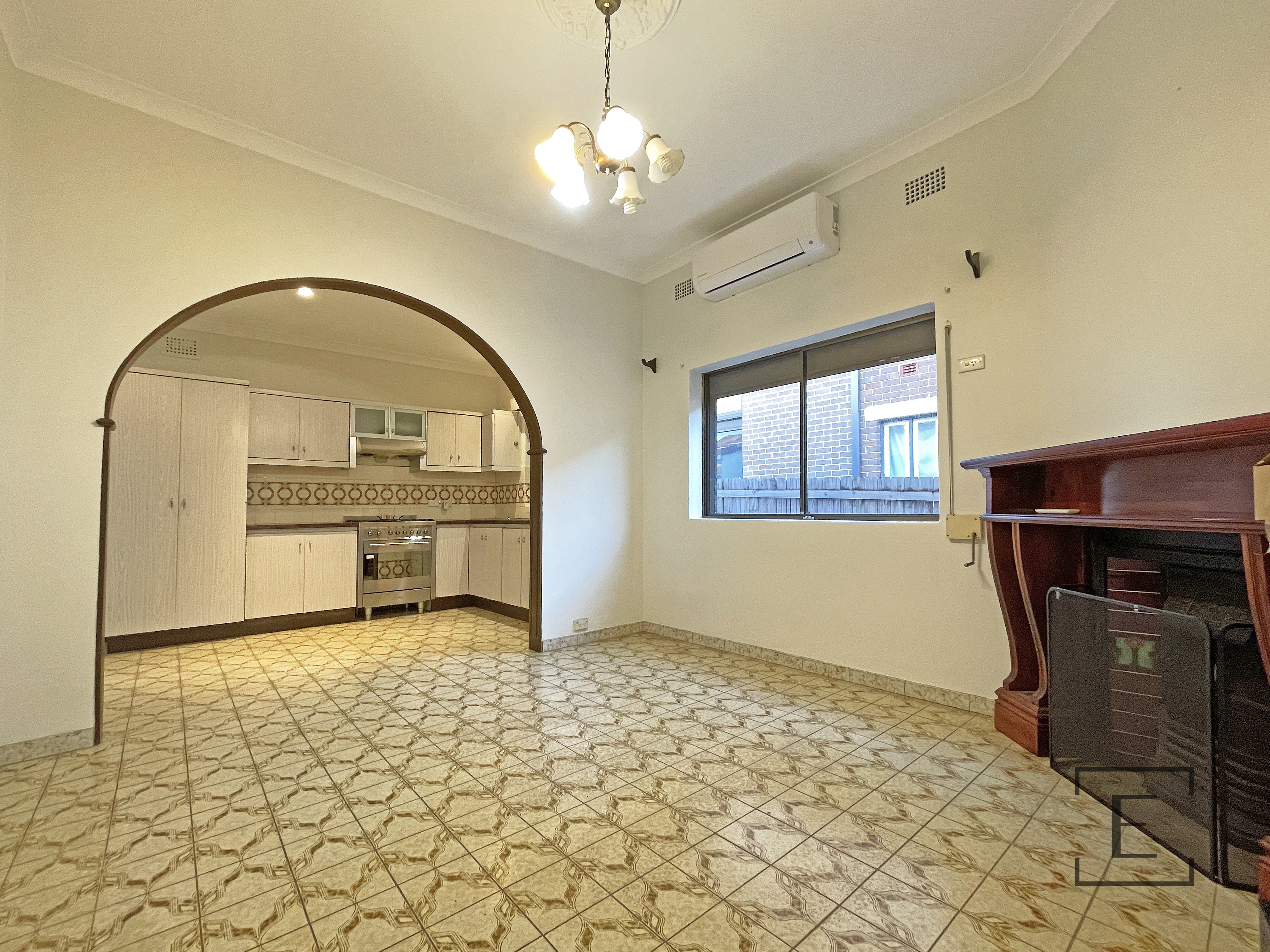 37 Russell Street, Russell Lea