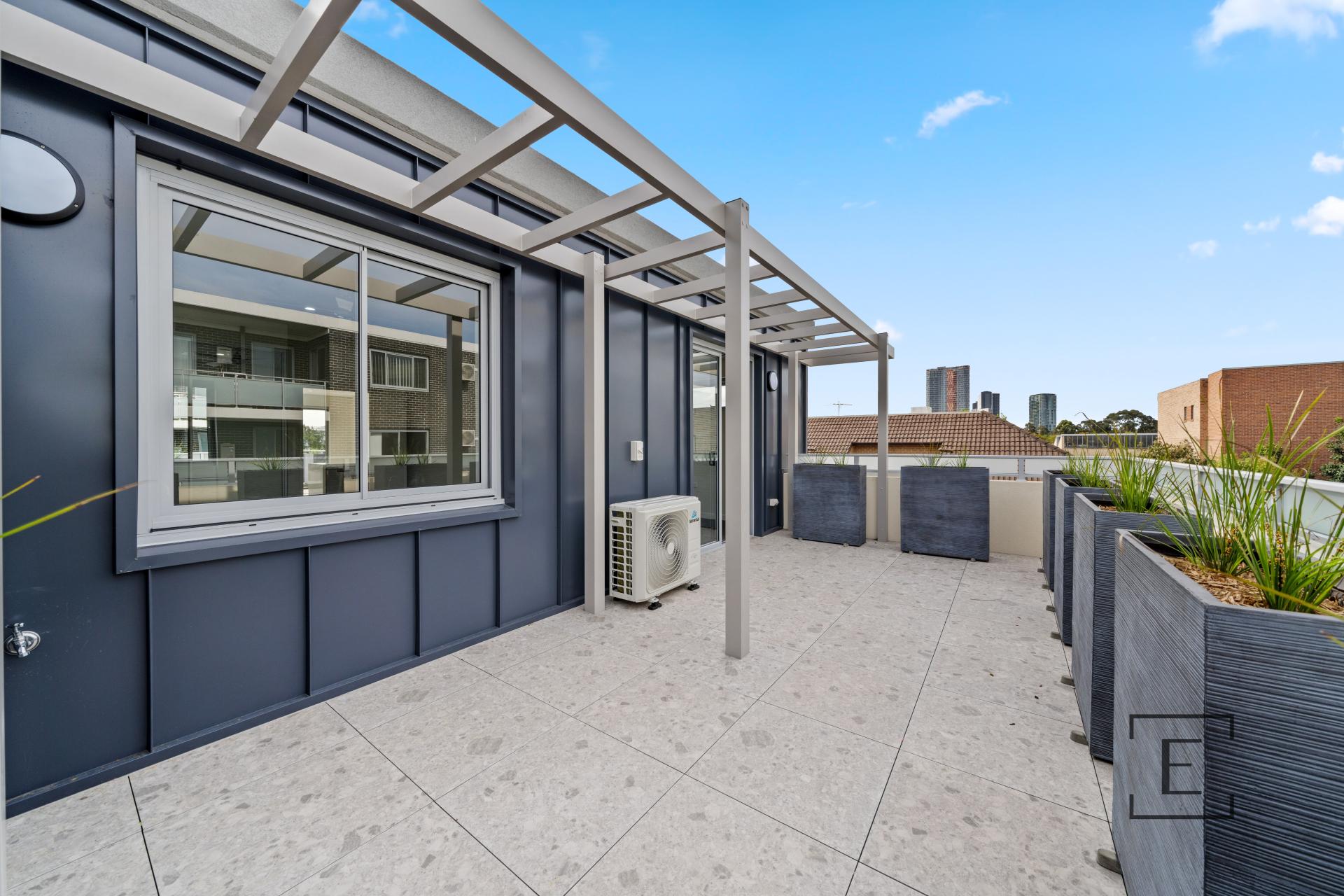 301 / 22 Courallie Avenue, Homebush West