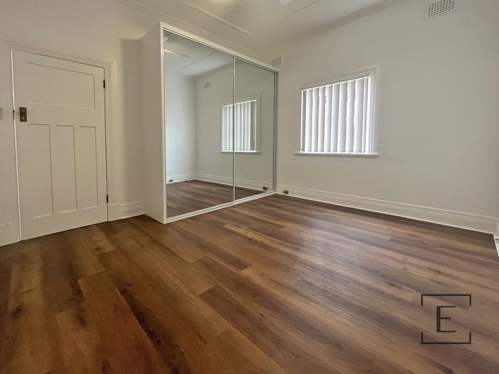 84 Nirranda Street, Concord