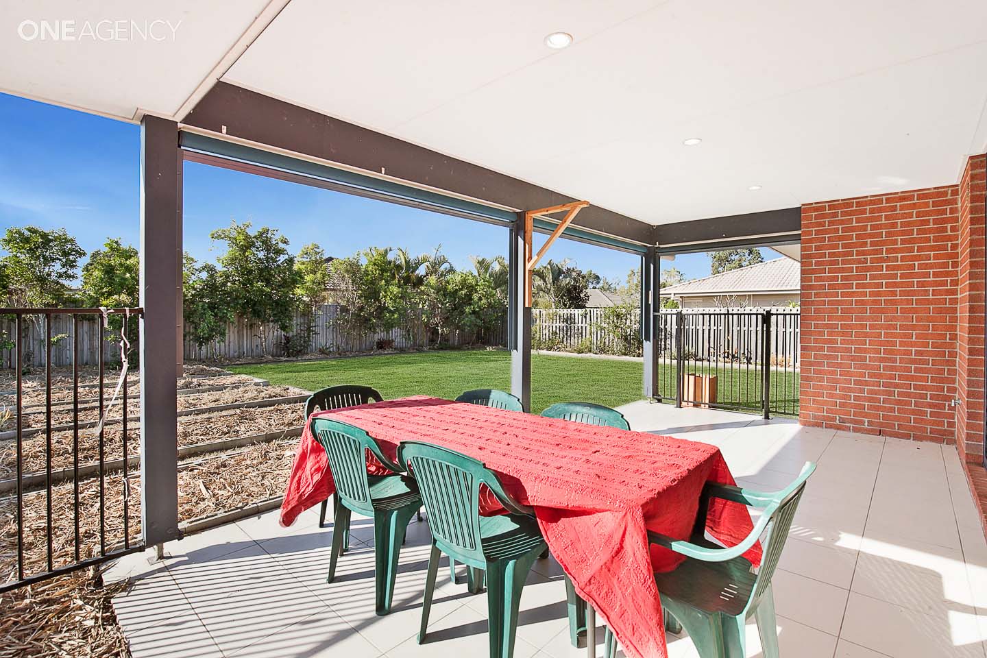 3 Columbus Close, Urraween