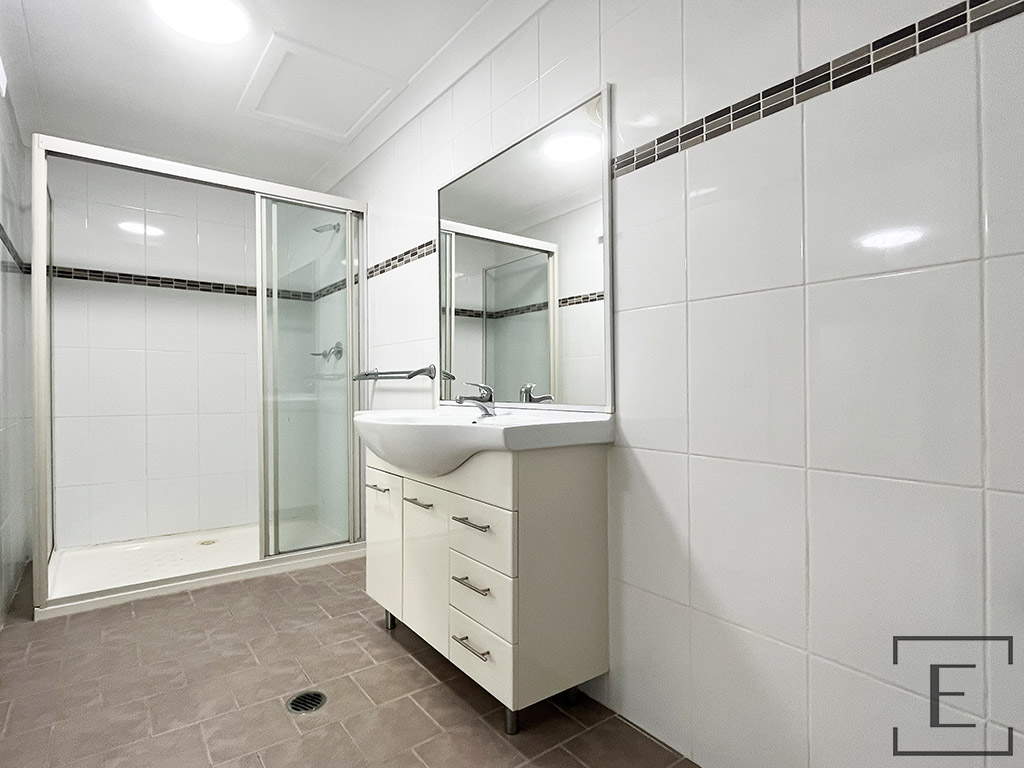 18 / 14-16 Eastbourne Road, Homebush West