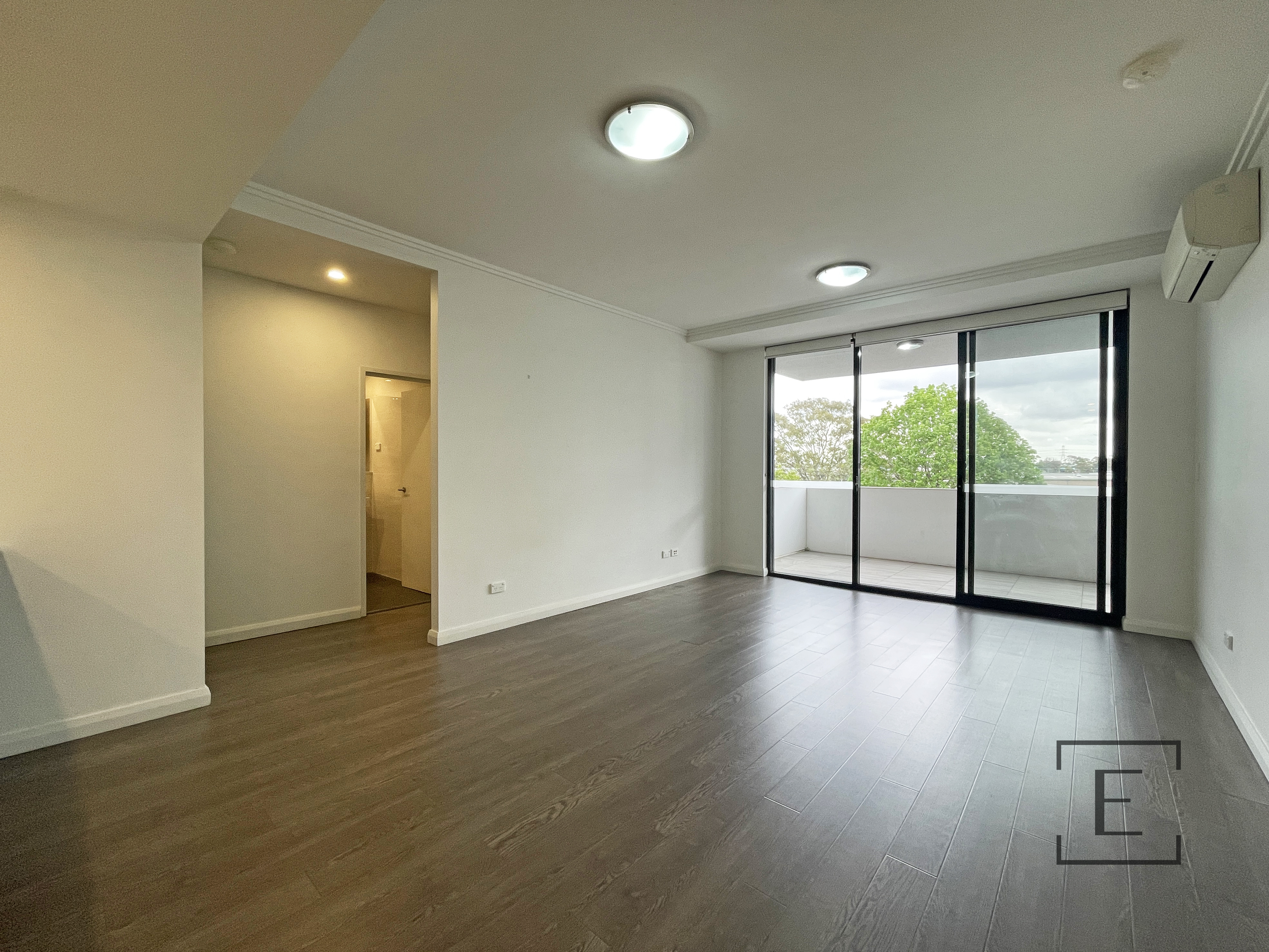 303 / 4 Smallwood Avenue, Homebush