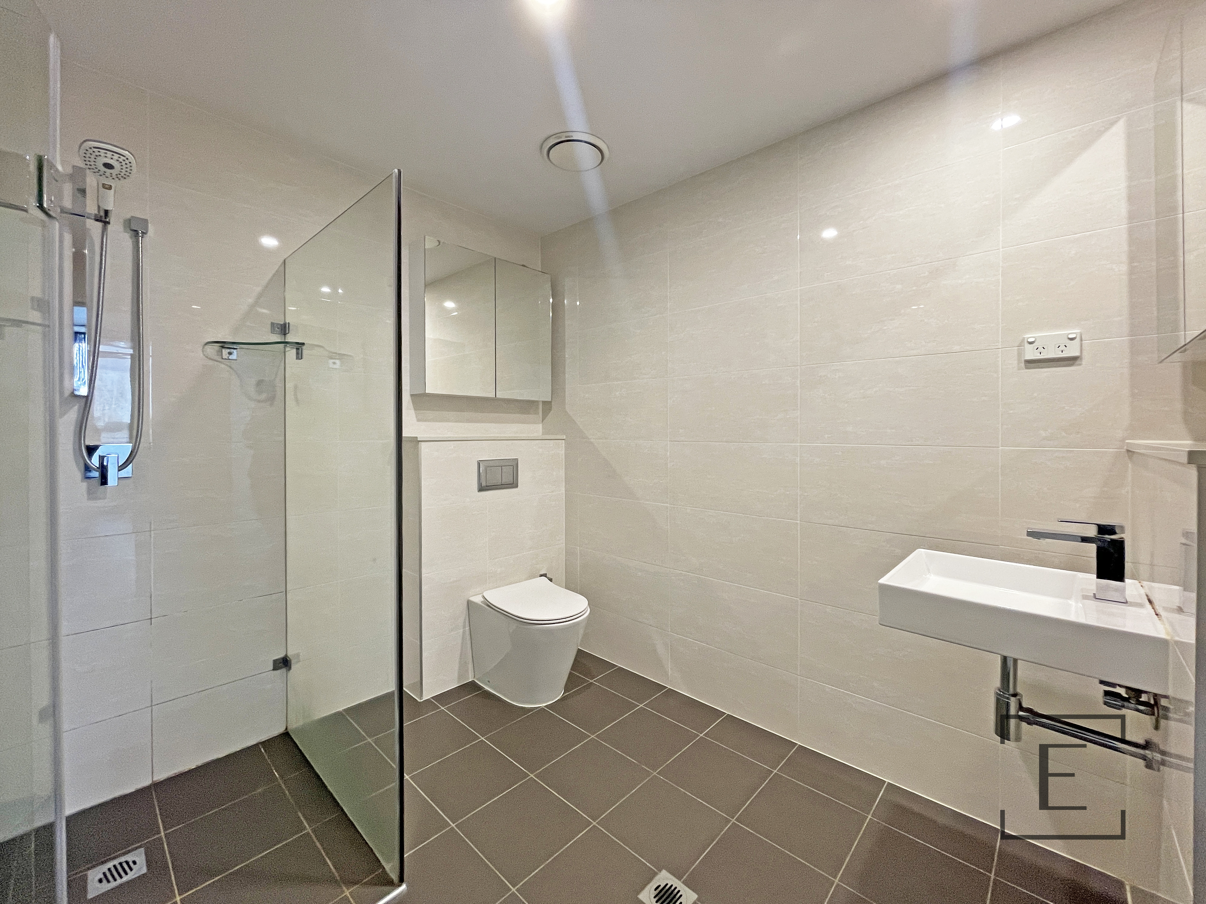 303 / 4 Smallwood Avenue, Homebush