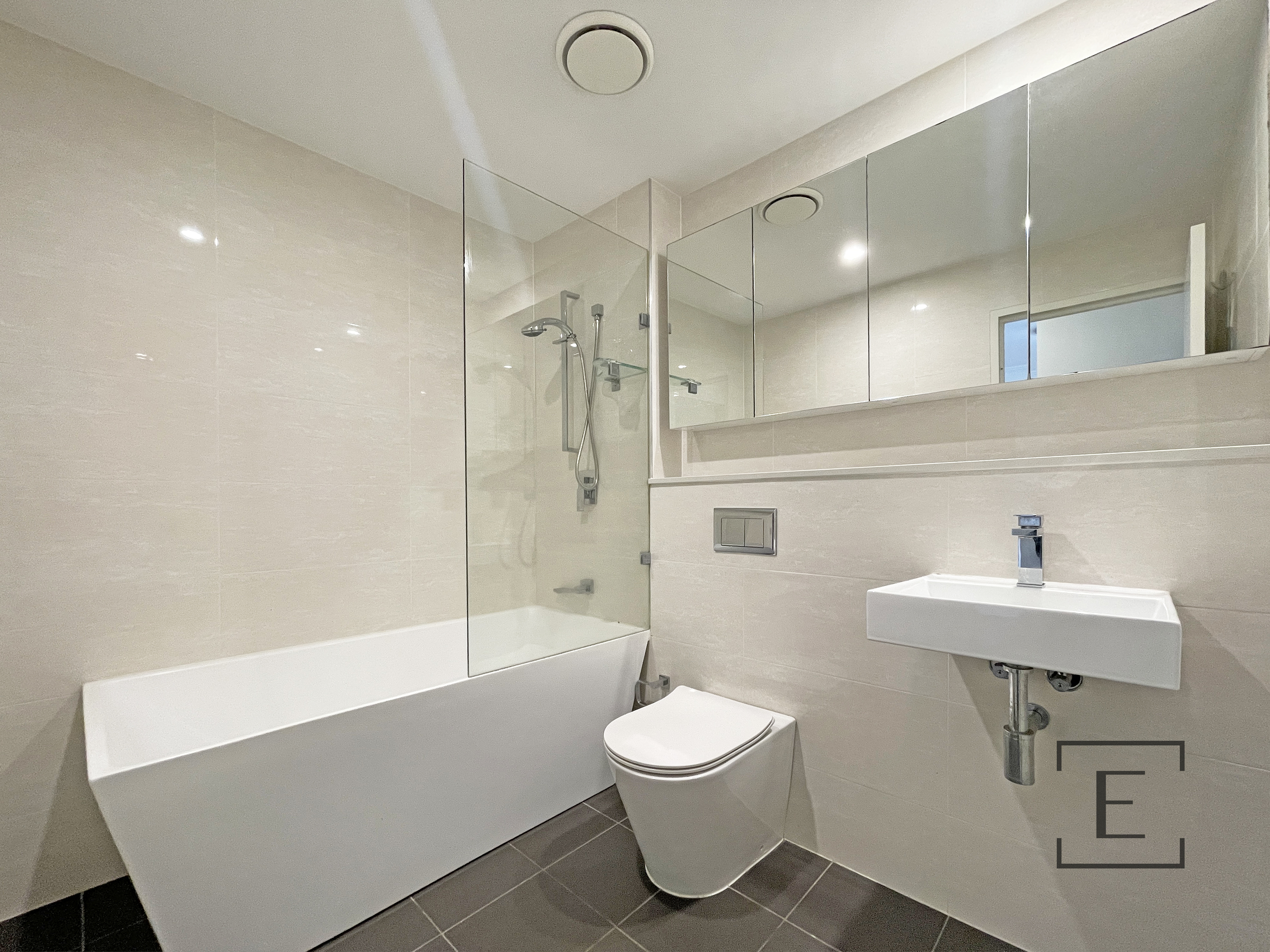 303 / 4 Smallwood Avenue, Homebush