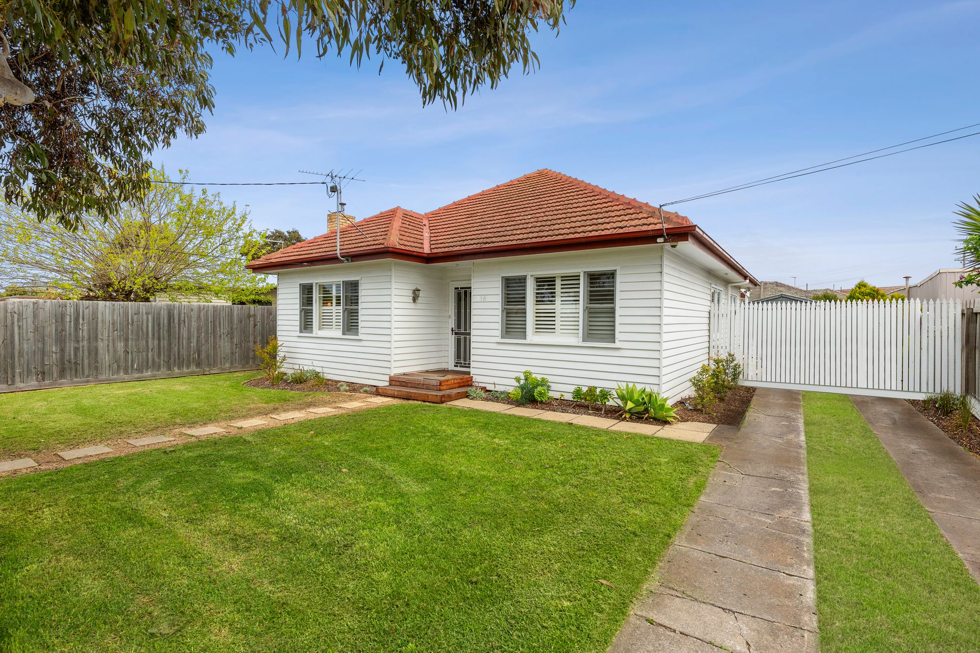 116 Ballarat Road