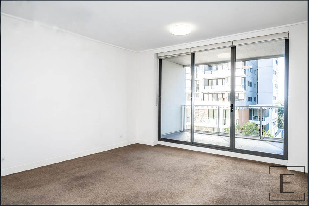 605 / 80 Rider Boulevard, Rhodes