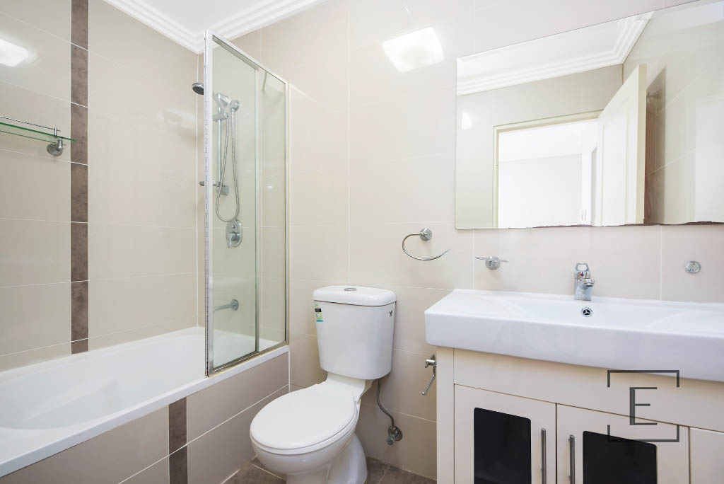 21 / 23 Hornsey Road, Homebush West