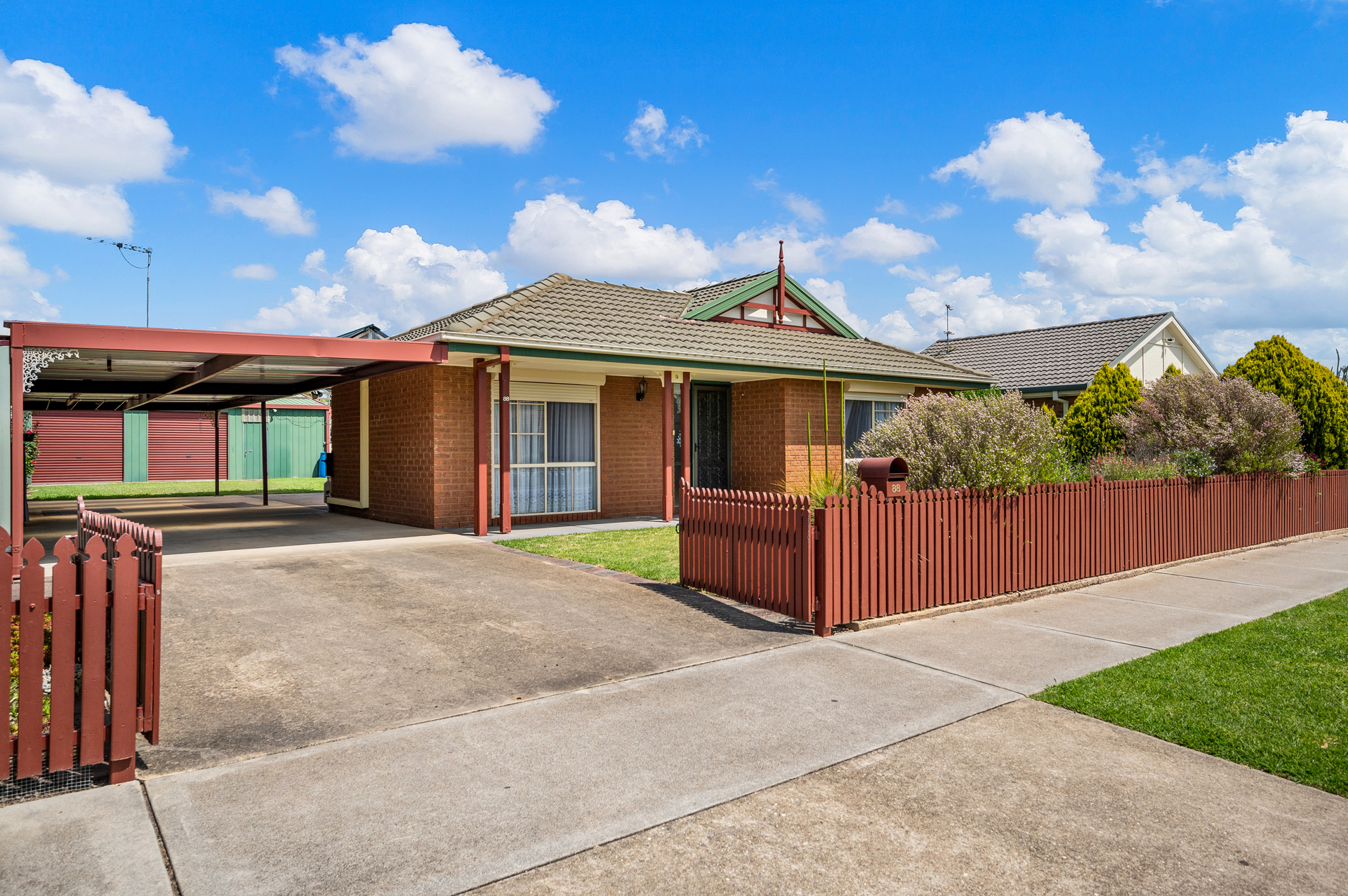 88 Cribbes Road, Wangaratta