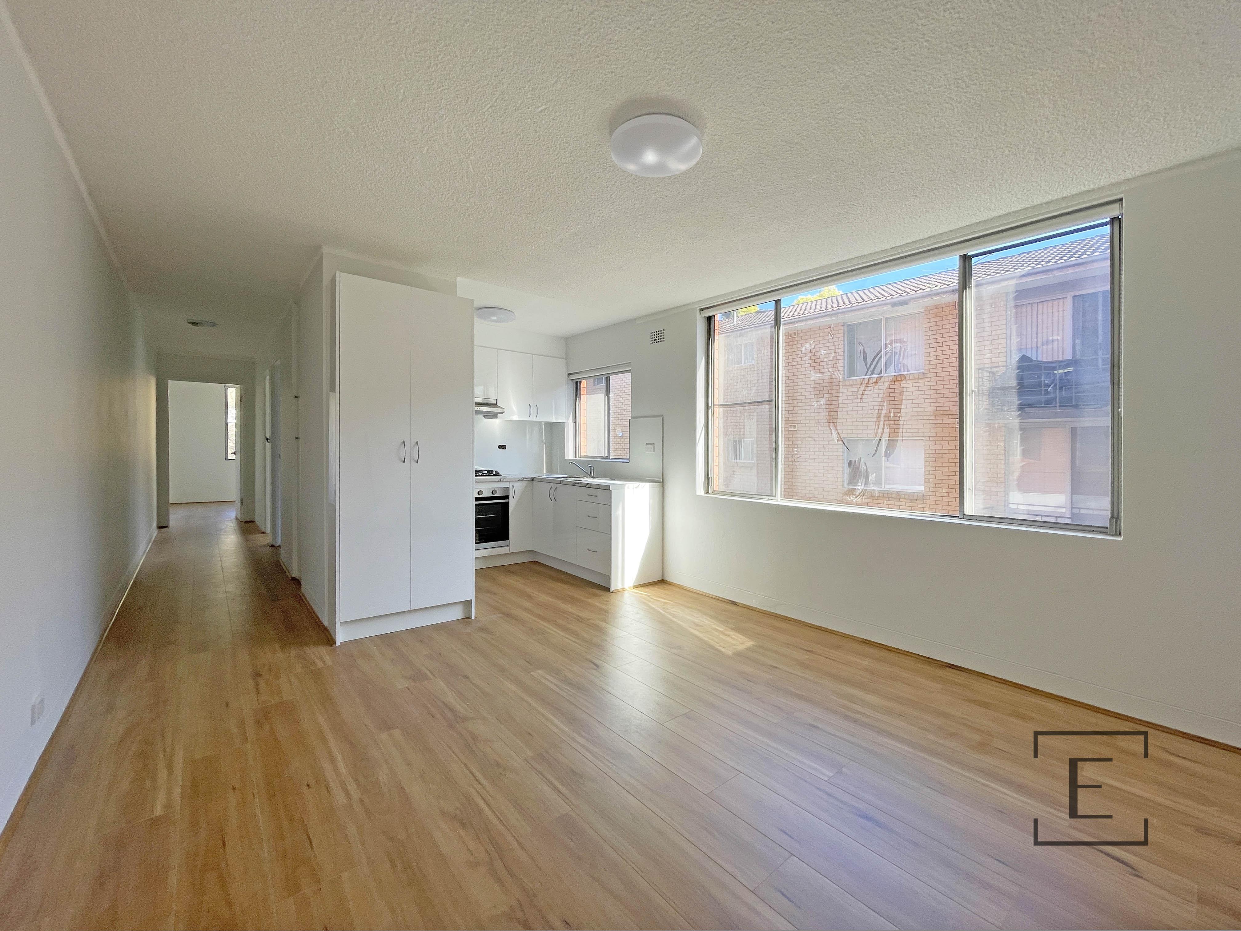 2 / 6 Punt Road, Gladesville