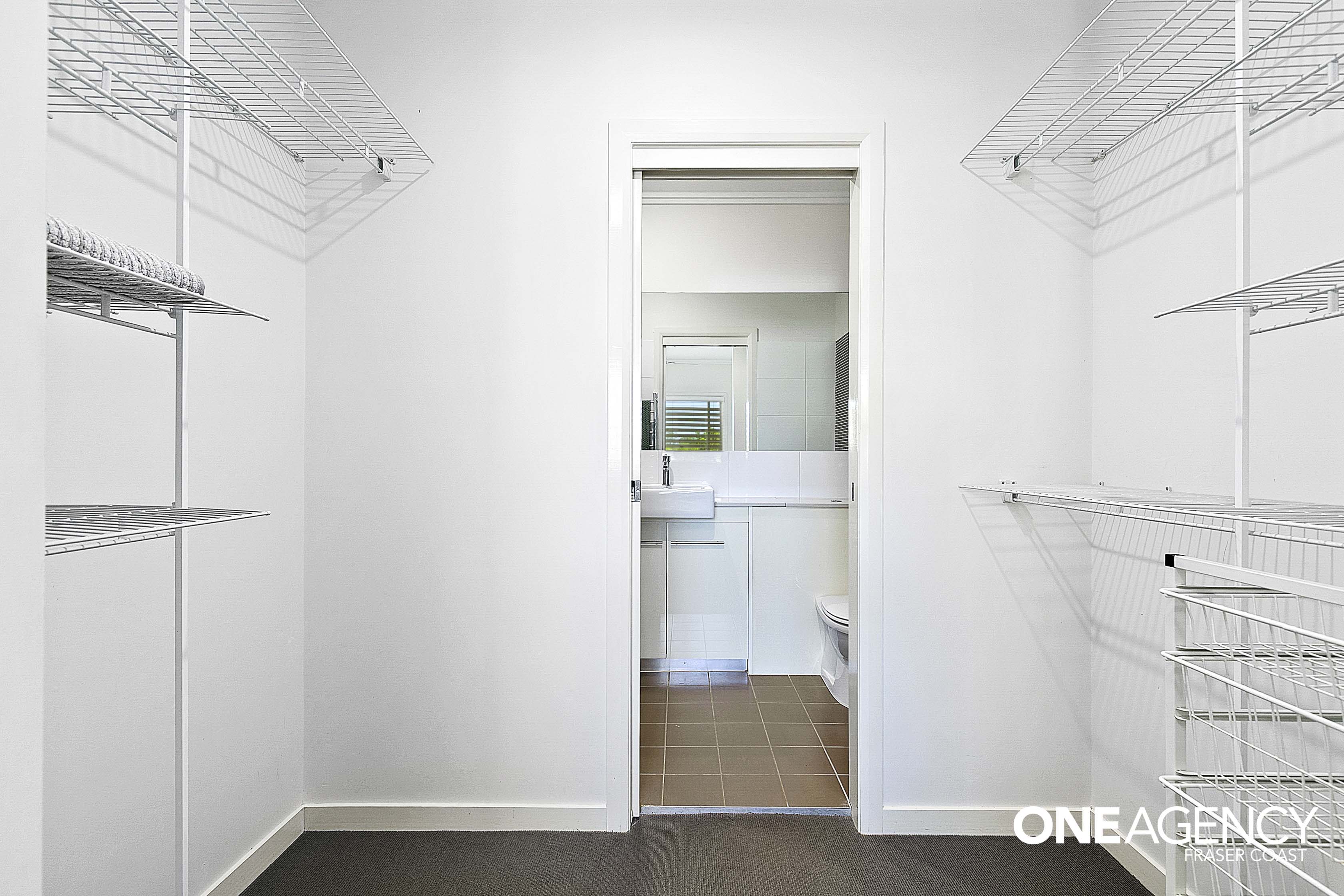 54 / 230 Pulgul Street, Urangan