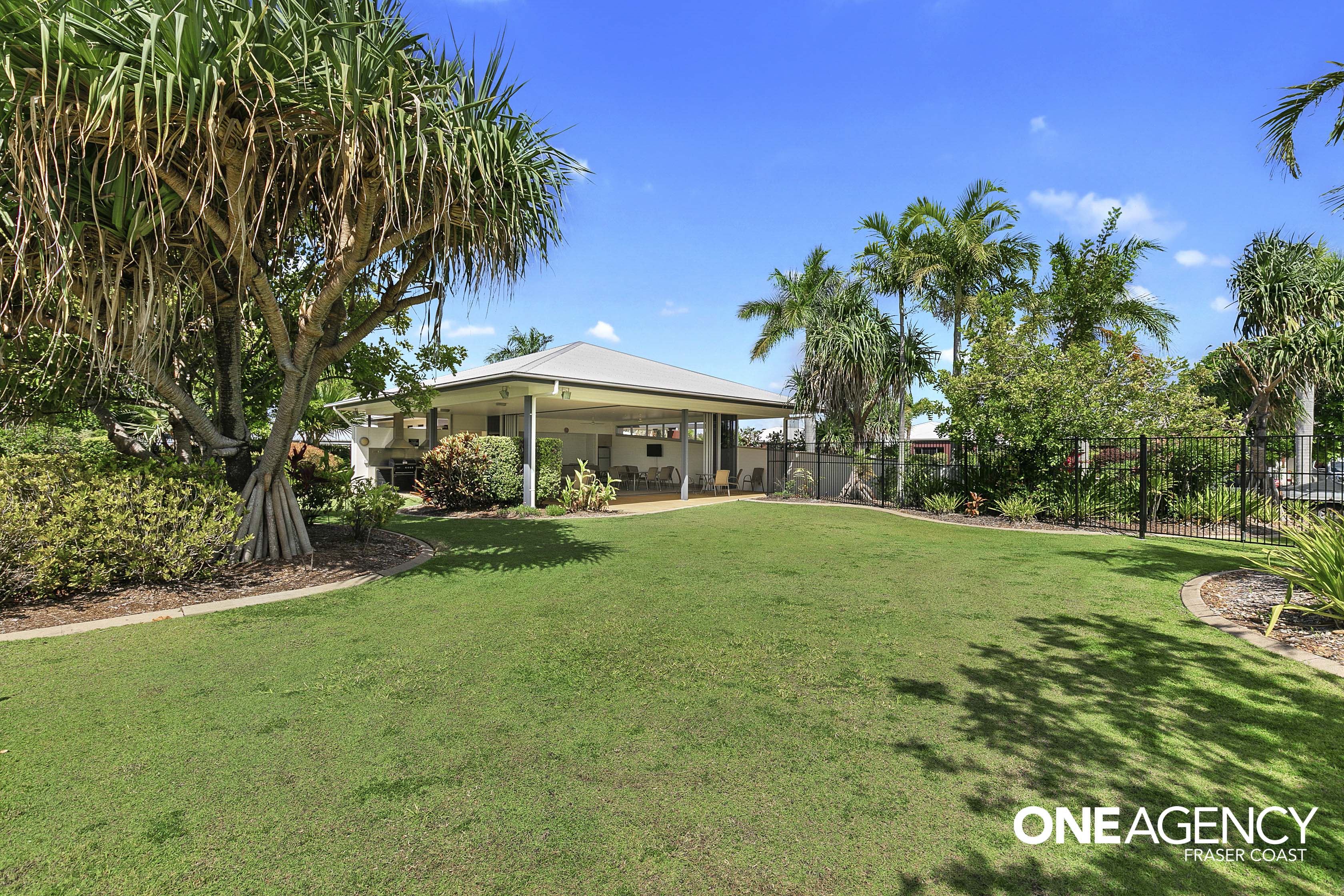 54 / 230 Pulgul Street, Urangan
