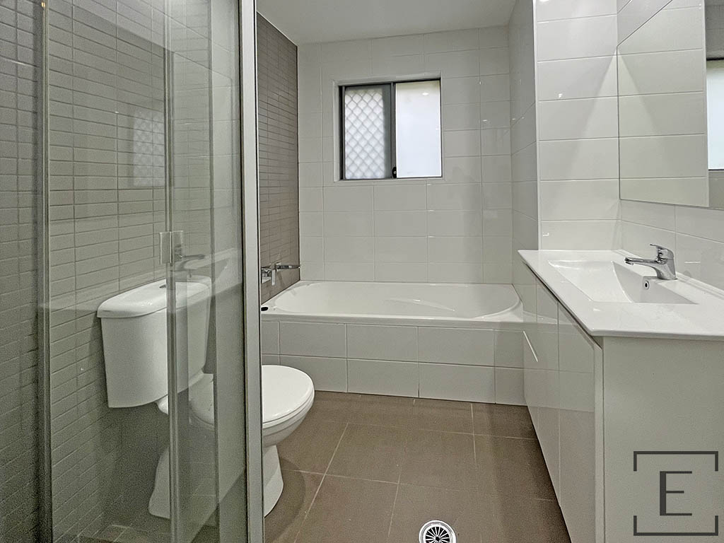 15 / 37 Eastbourne Road, Homebush West