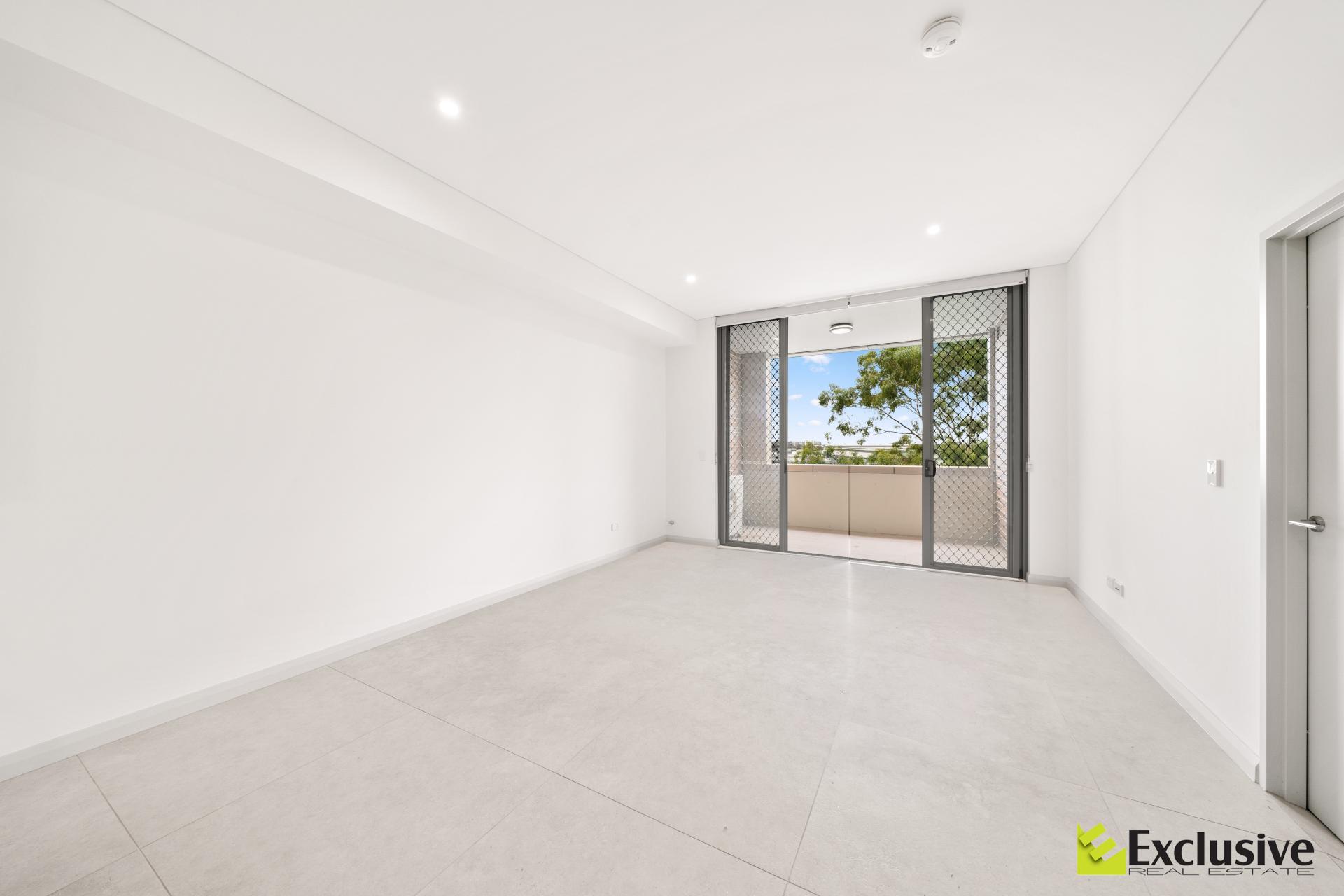 201 / 10 Smallwood Avenue, Homebush