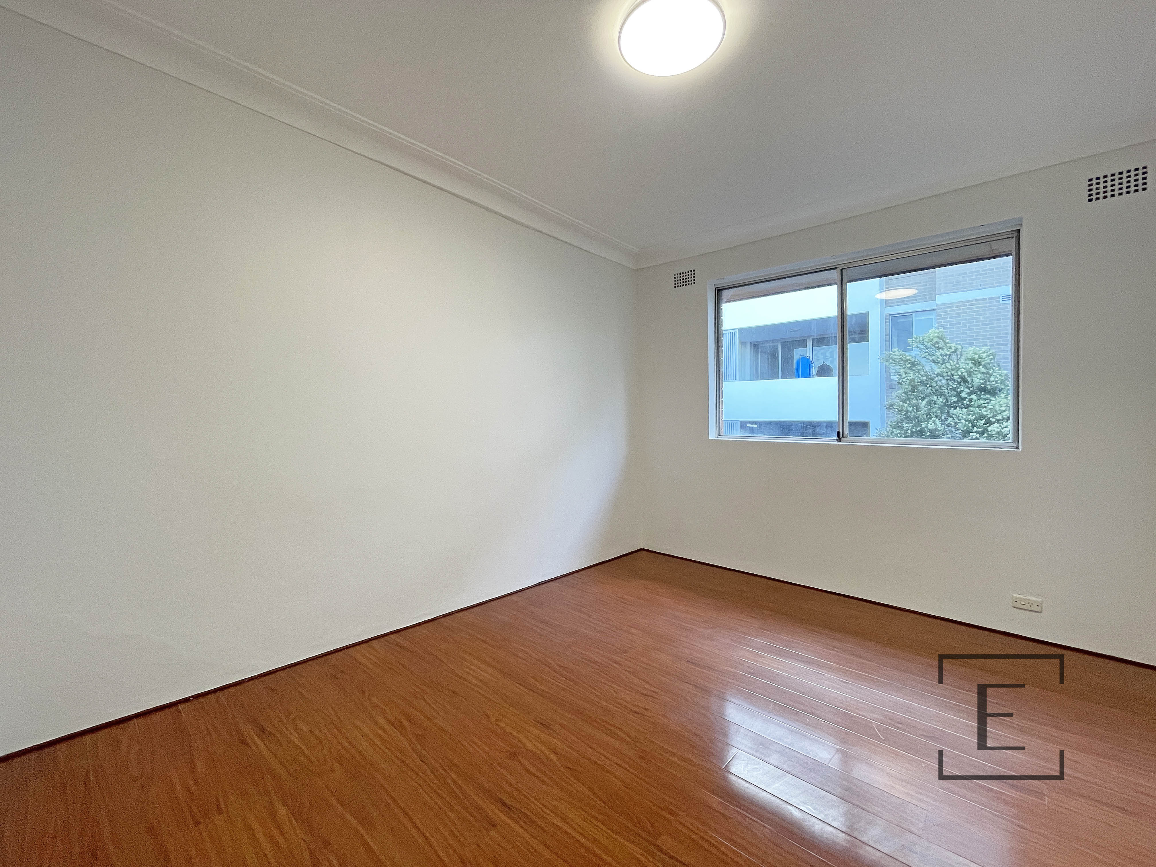6 / 21 Burlington Road, Homebush