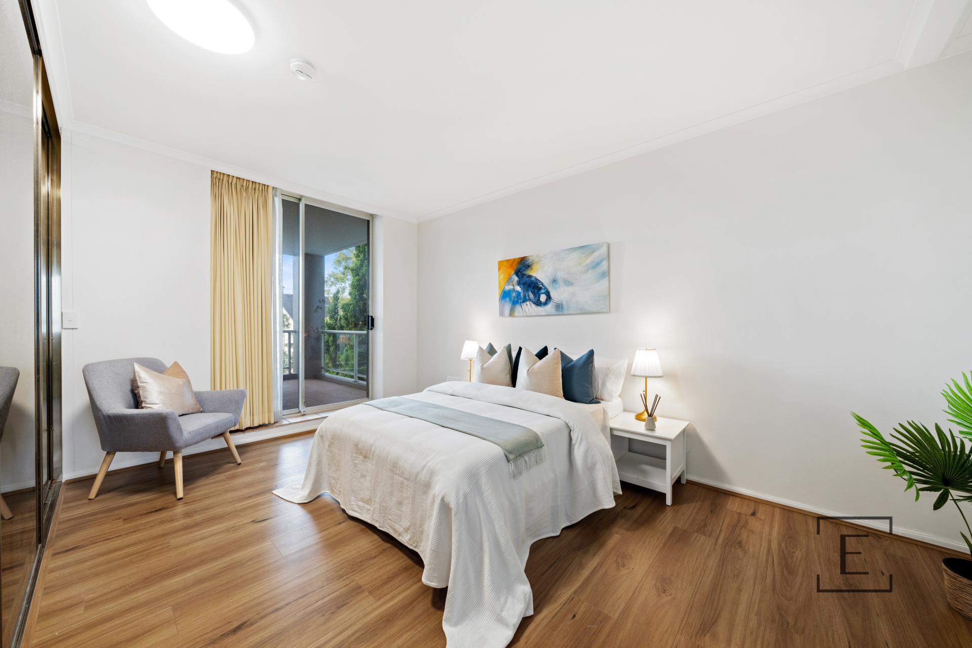 8 / 162E Burwood Road, Concord