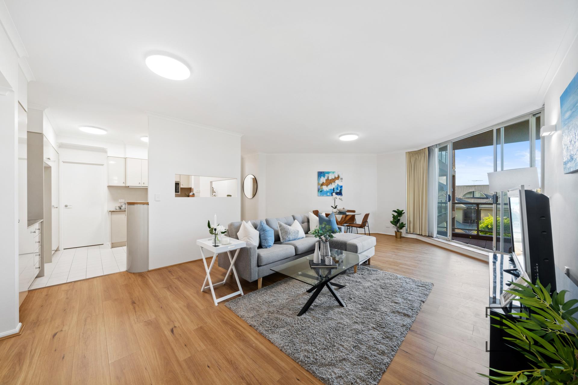 8 / 162E Burwood Road, Concord