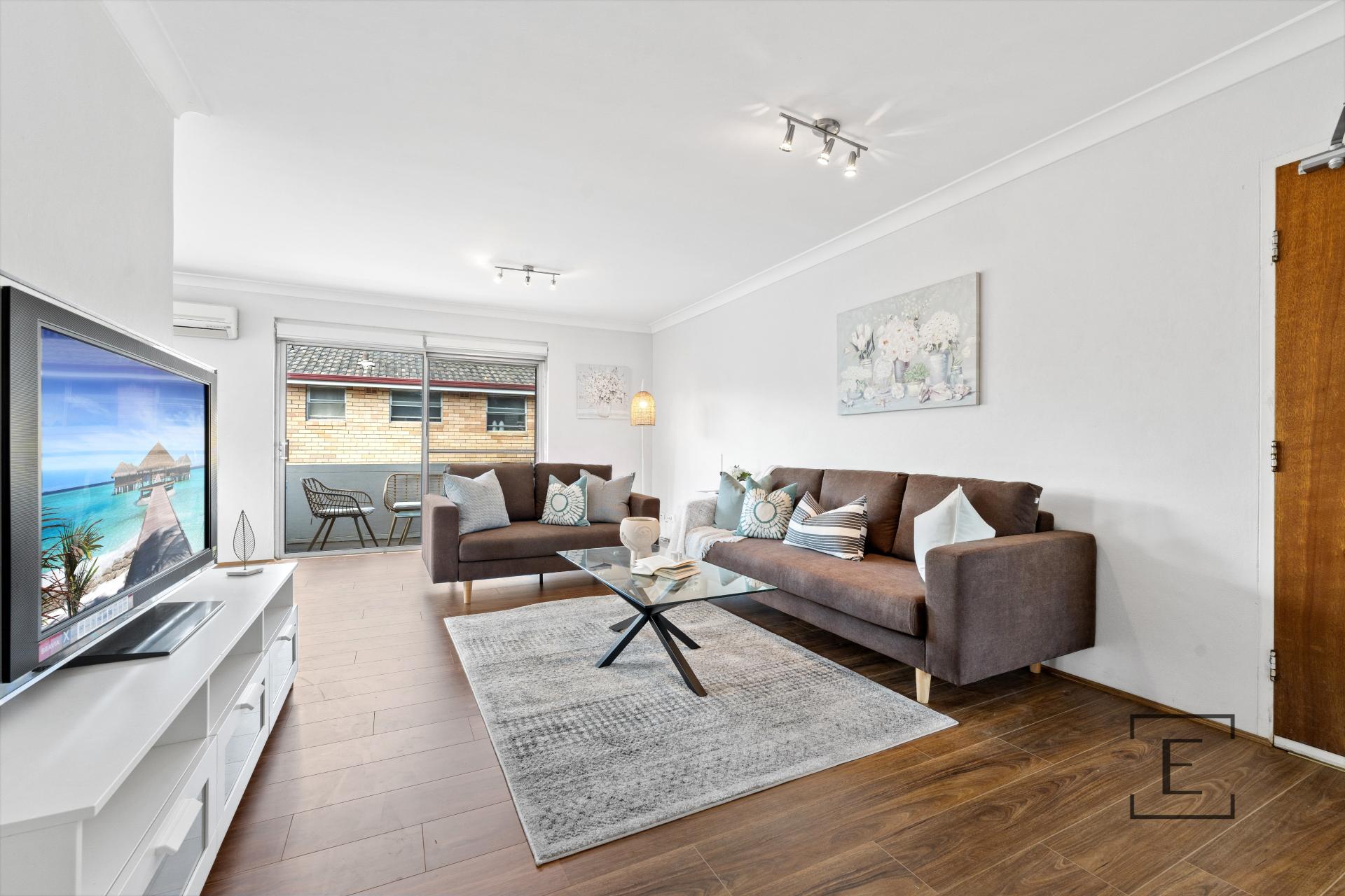 9 / 19 Station Street, Dundas