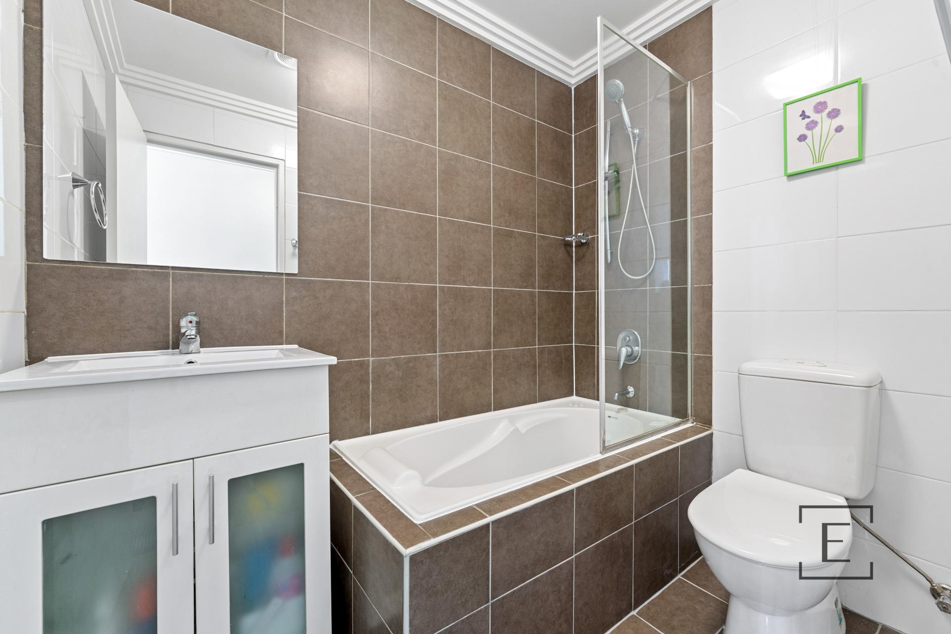 13 / 34 Courallie Avenue, Homebush West