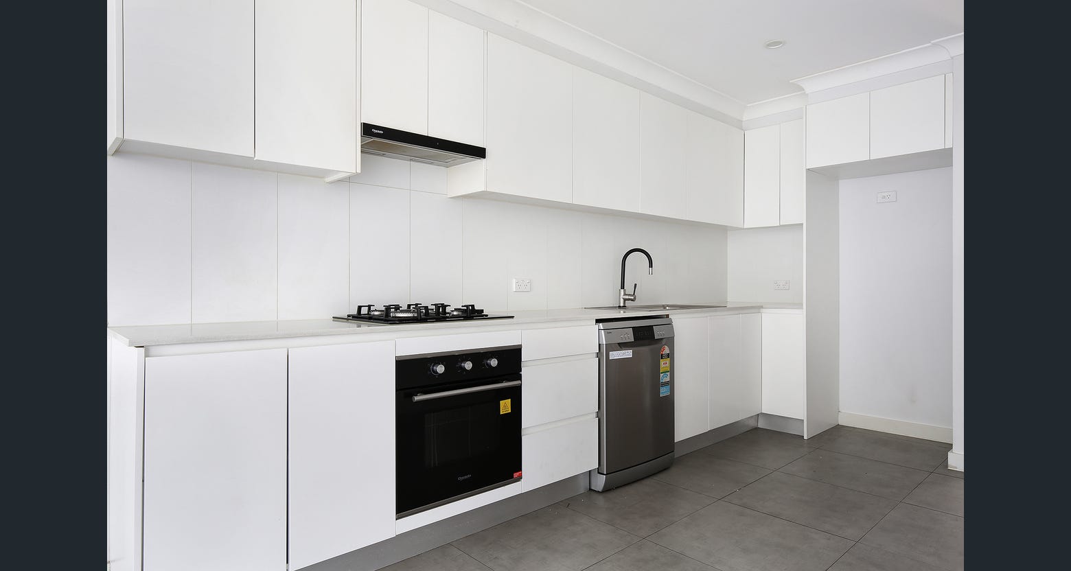 18 / 26 Lydbrook Street, Westmead